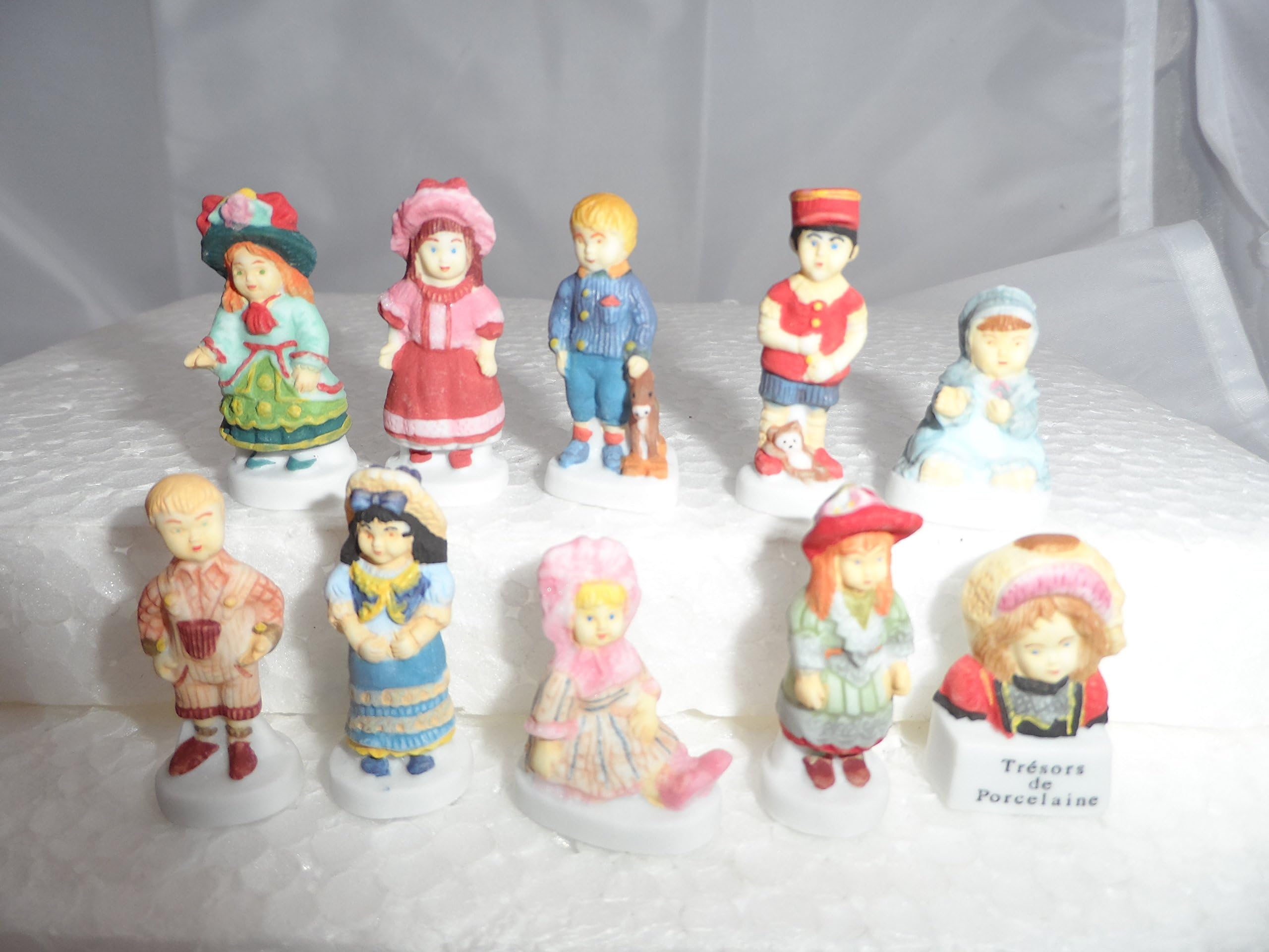 Bean Royalty Collection Porcelain Doll – Treasures Royal Plus 1 Free Complete Series Surprise + 1 Free Crown Fantasy