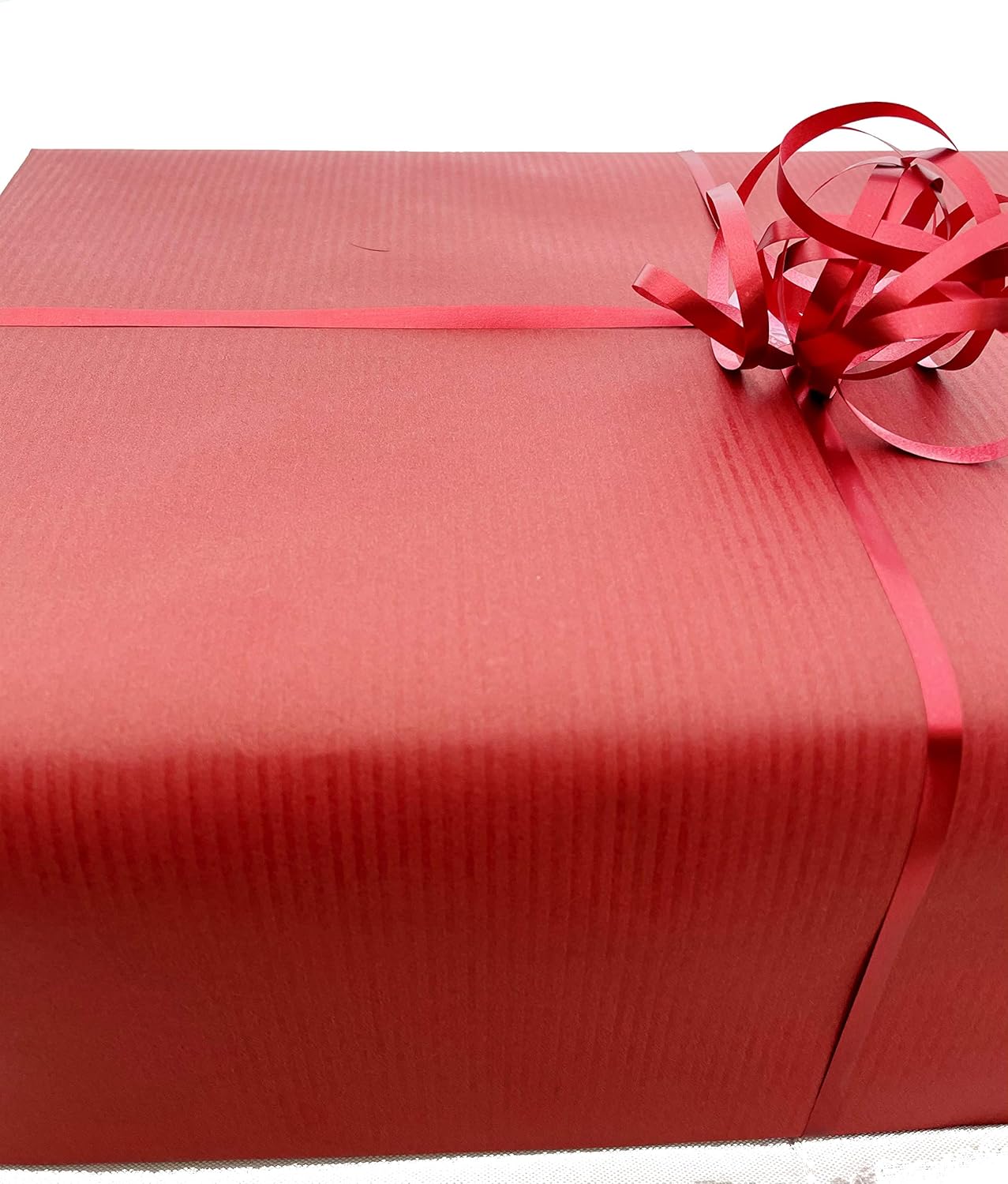 Kraft Wrapping Paper Roll 100% Recycled and Recyclable Gift Wrap (Red 5m), 1 roll (Pack of 1) - Image 3