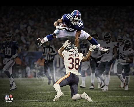Saquon Barkley New York Giants Hurdle Unsigned Photograph