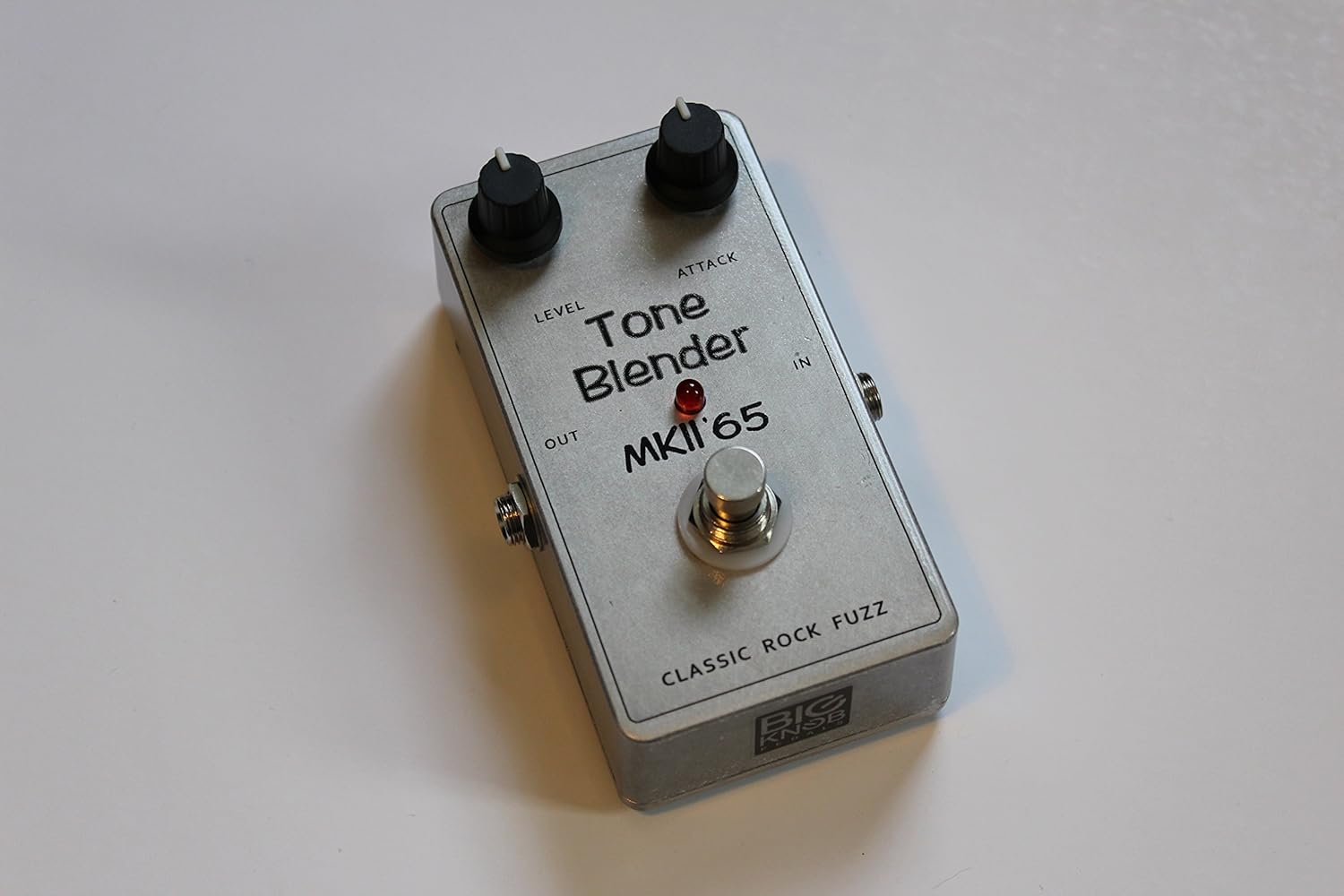 Big Knob Pedals Guitar Distortion Effects Pedal (Tone