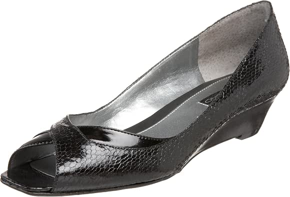 bandolino open toe wedge