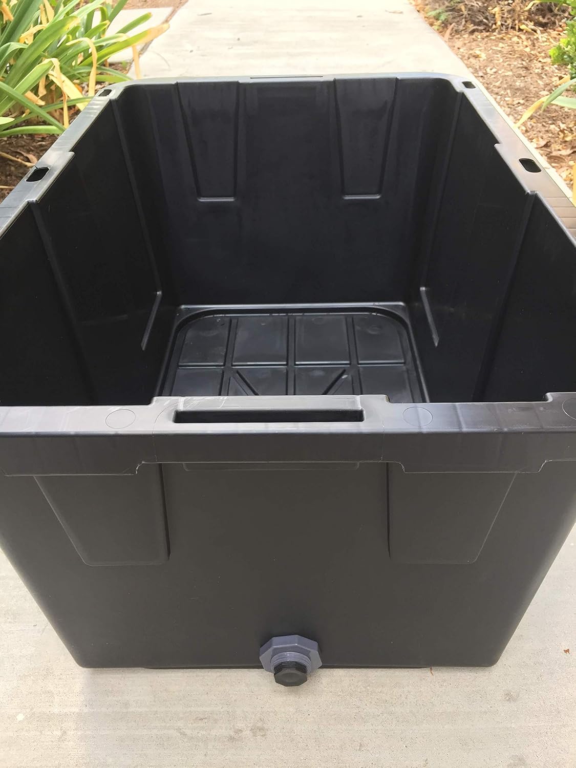 Tuff Stuff Tubs Rubbermaid Water Tanks Behrens Steel Tanks Pools 1