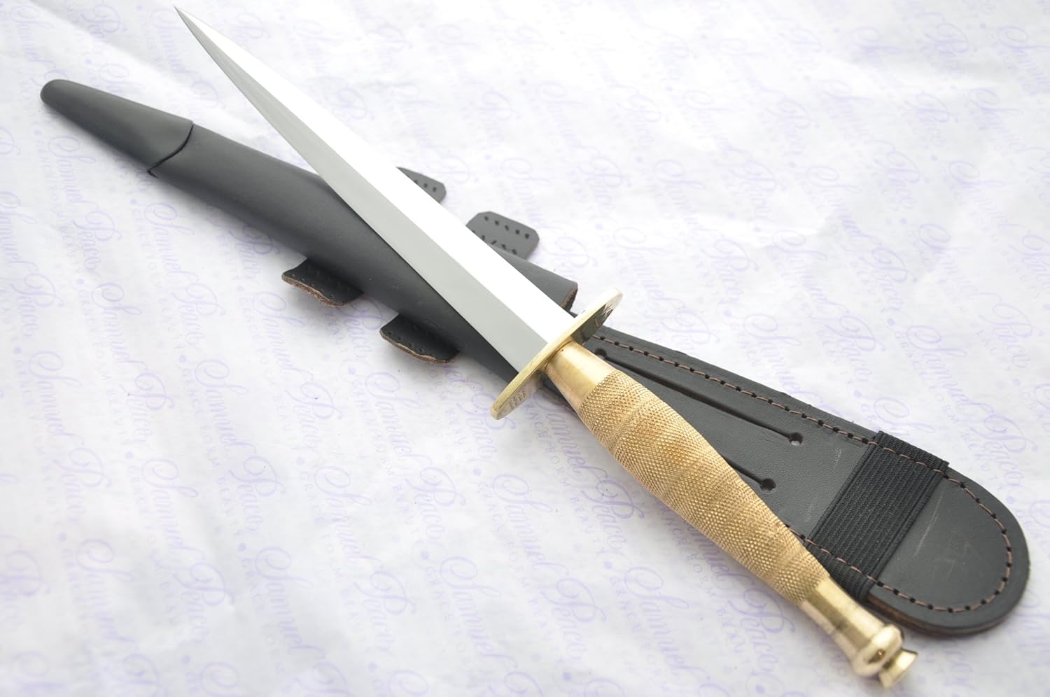 Genuine Authentic Second Pattern J Nowill & Sons FairbairnSykes Black Blade Brass Handle Genuine Authentic Second Pattern J Nowill & Sons FairbairnSykes Black Blade Brass Handle