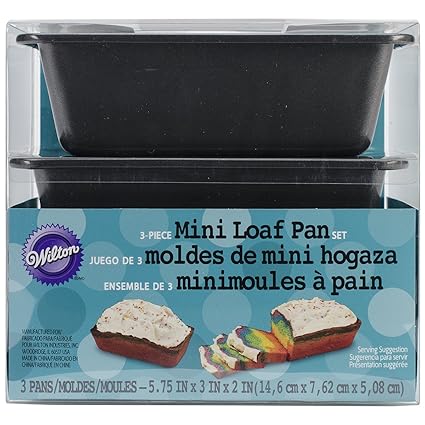 Wilton Mini Loaf Pans, 3-Pack