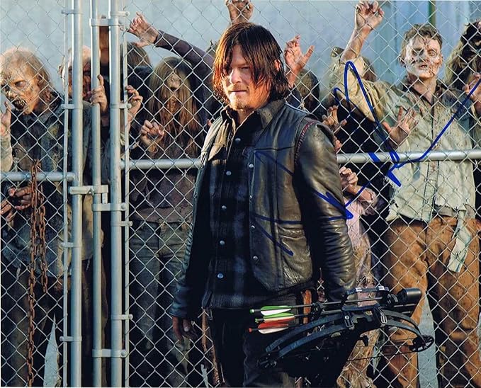 Amazon 直筆サイン ウォーキングデッド The Walking Dead Tv ノーマン リーダス As ダリル ディクソン Norman Reedus As Daryl Dixon アイドル 芸能人グッズ 通販