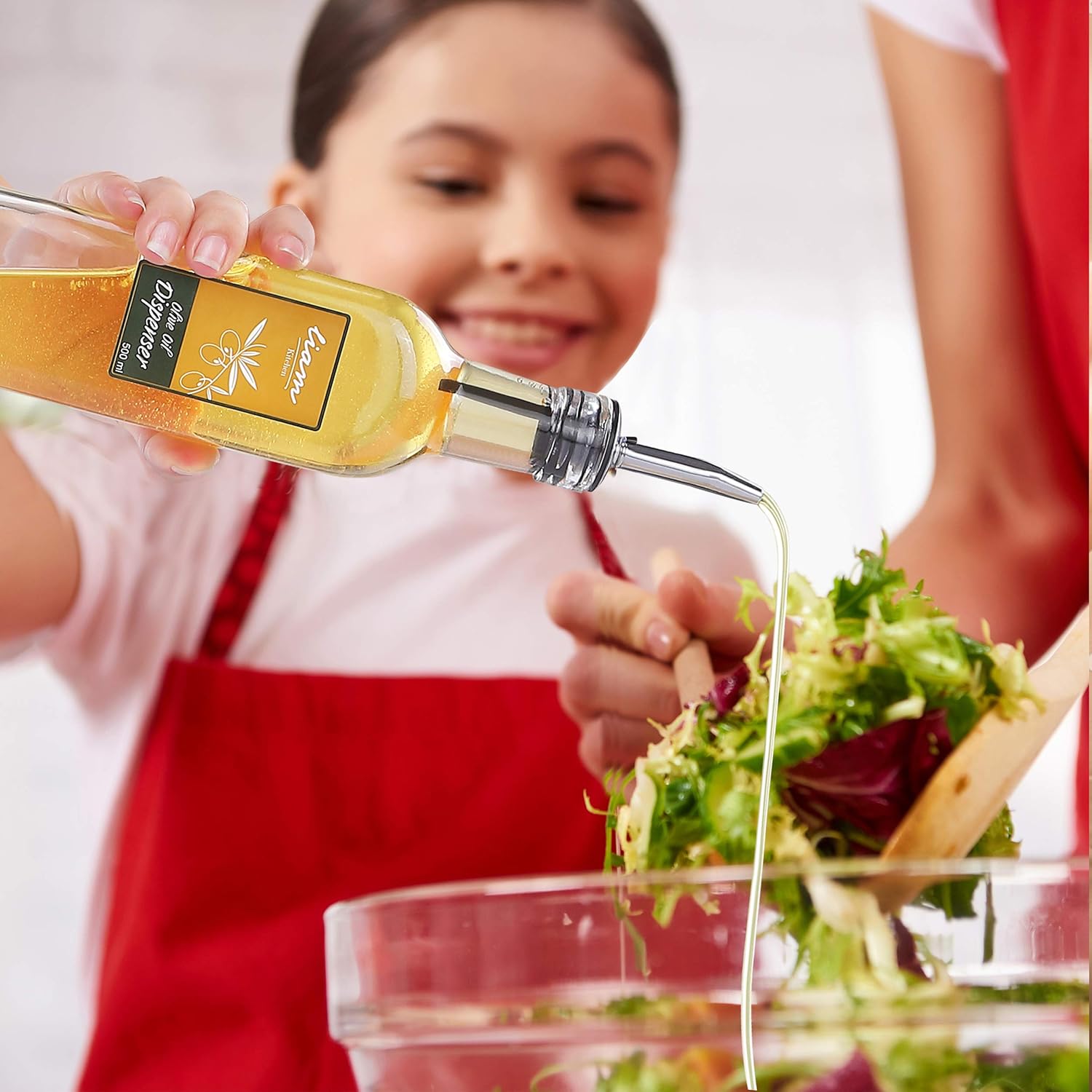 Liam Kitchen Glass Oil Dispenser 17oz Pack 1 - Olive Oil and Vinegar Cruet Clear Bottle Includes 1 Extra Stainless Steel Spout for Easy Pouring - White: Home Improvement