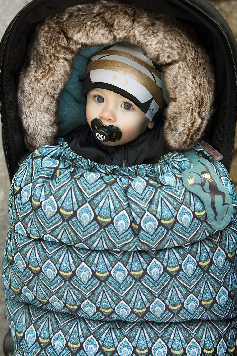 elodie details everest feathers footmuff