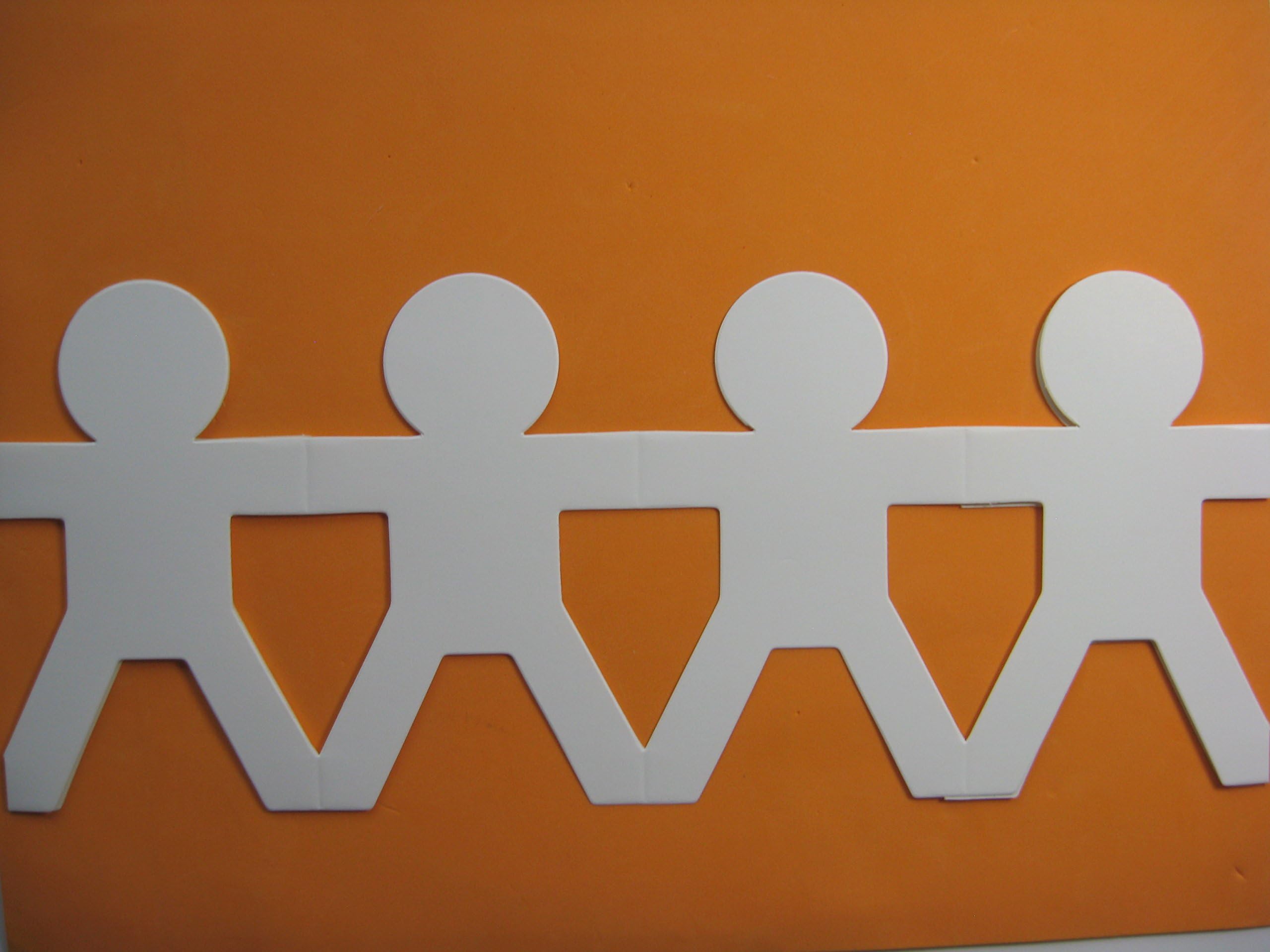 PAPER PEOPLE CHAIN CUT OUTS
