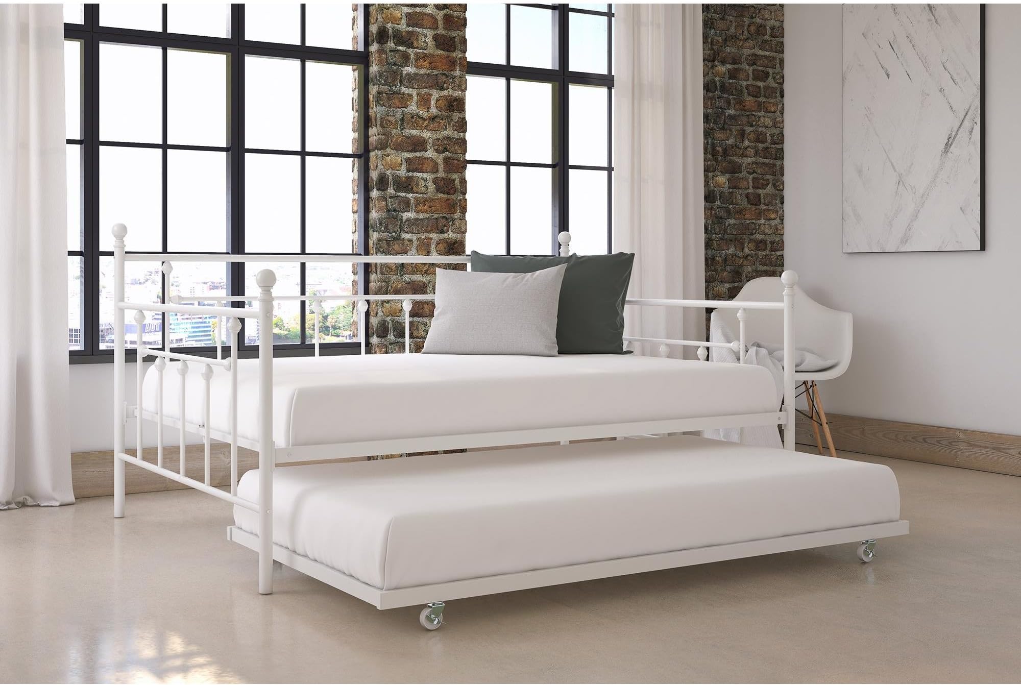 McCarthy Home Metal Daybed with Trundle (Full Size White)