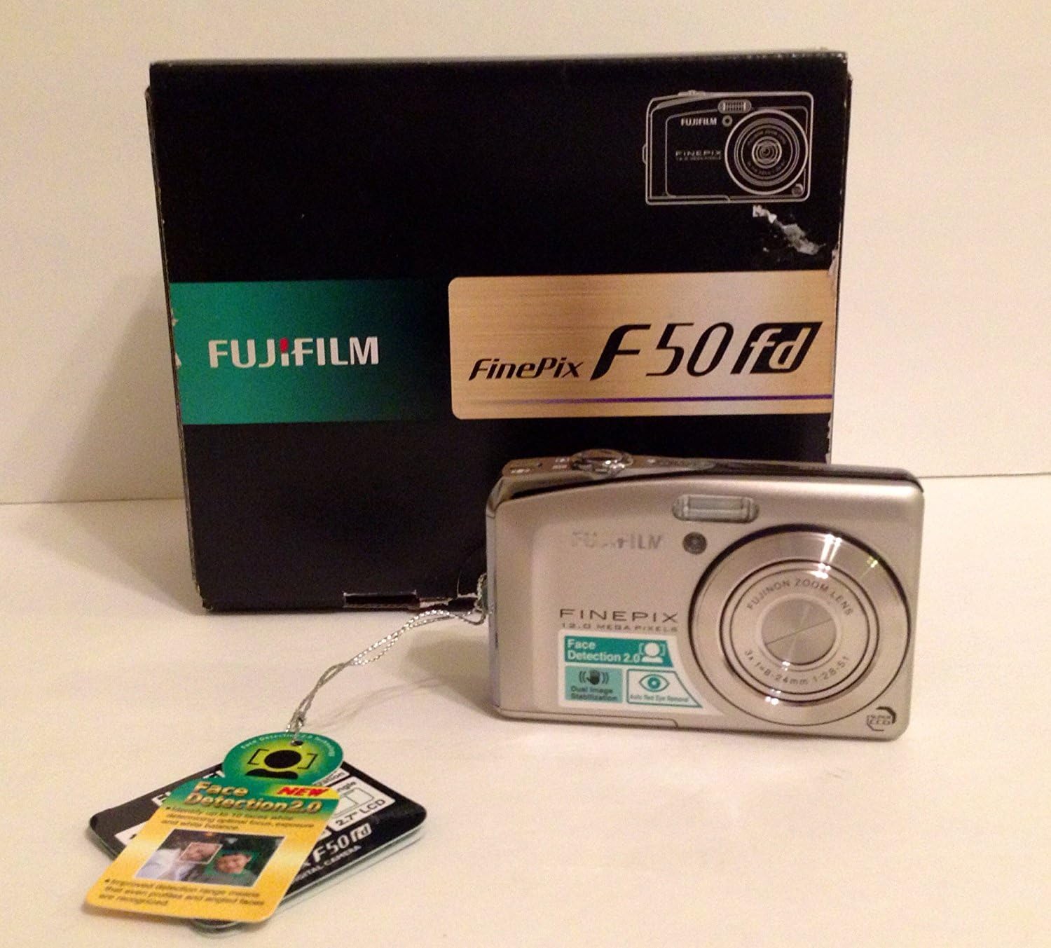 Fujifilm Finepix F50FD 12MP Digital Camera 3X Zoom Amazon.co.uk