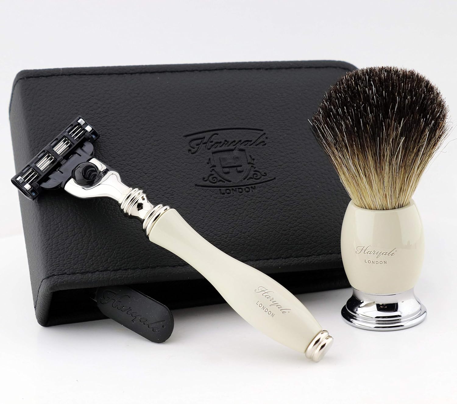 Men shaving shave kit badger hair shaving brush & Triple Edge Cartridge designer razor MENS CHRISTMAS XMAS GIFT WITH TRAVEL SHAVING CASE