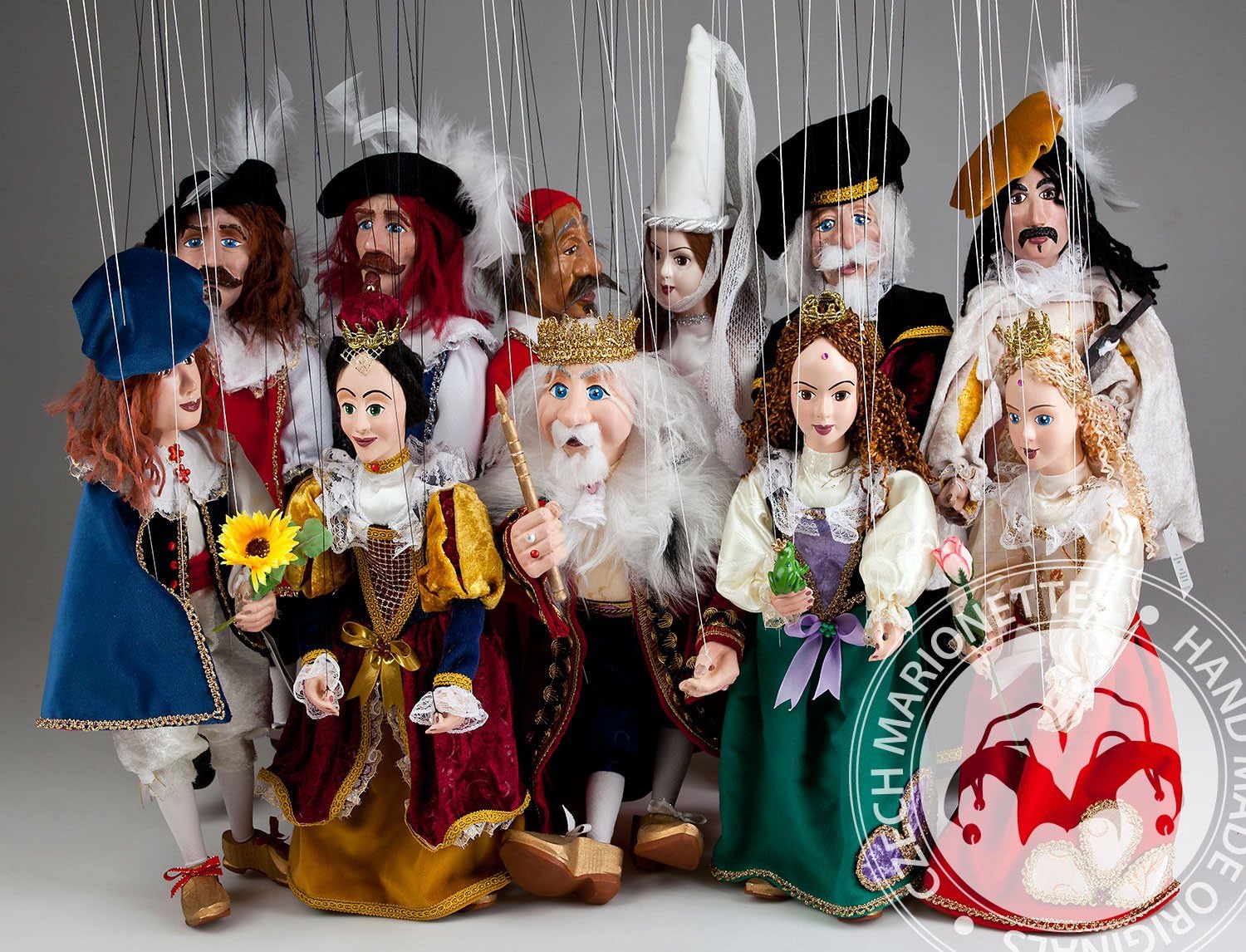 Royal Court Fairytale Marionettes – The Collection of Awesome Hand-Made and Fantastic Dressed String Puppets