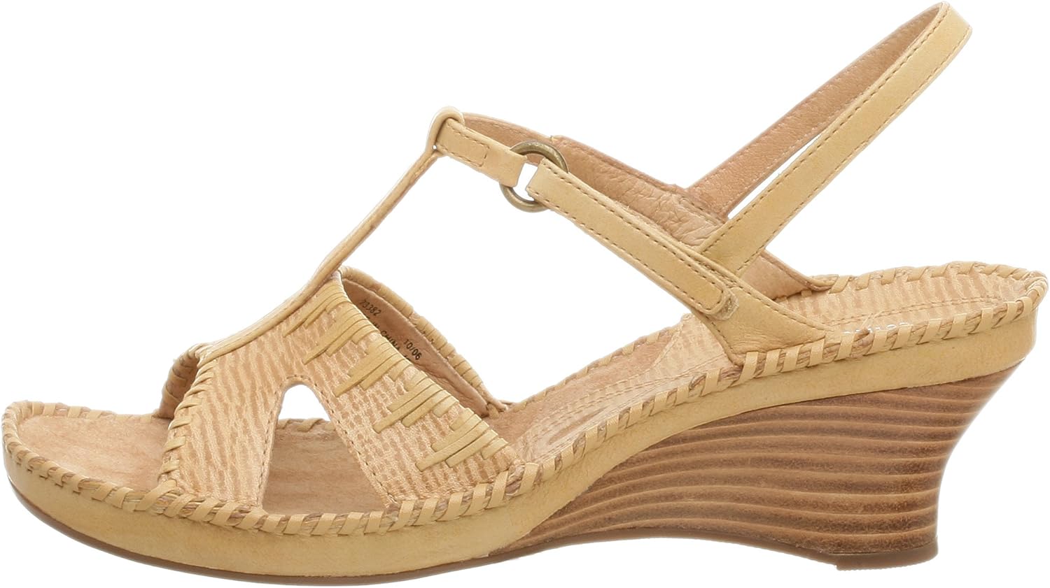 clarks artisan sandals amazon
