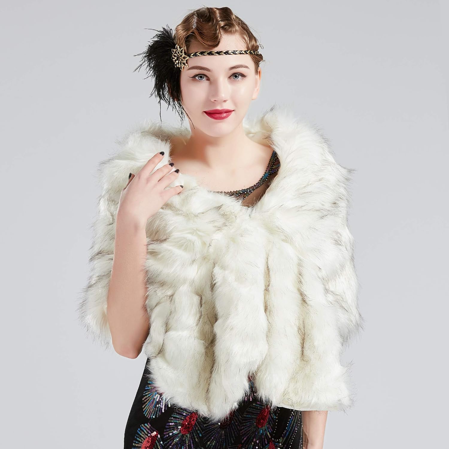 BABEYOND Womens Faux Fur Collar Shawl Faux Fur Scarf Wrap Evening Cape for Winter Coat at  Women's Coats Shop