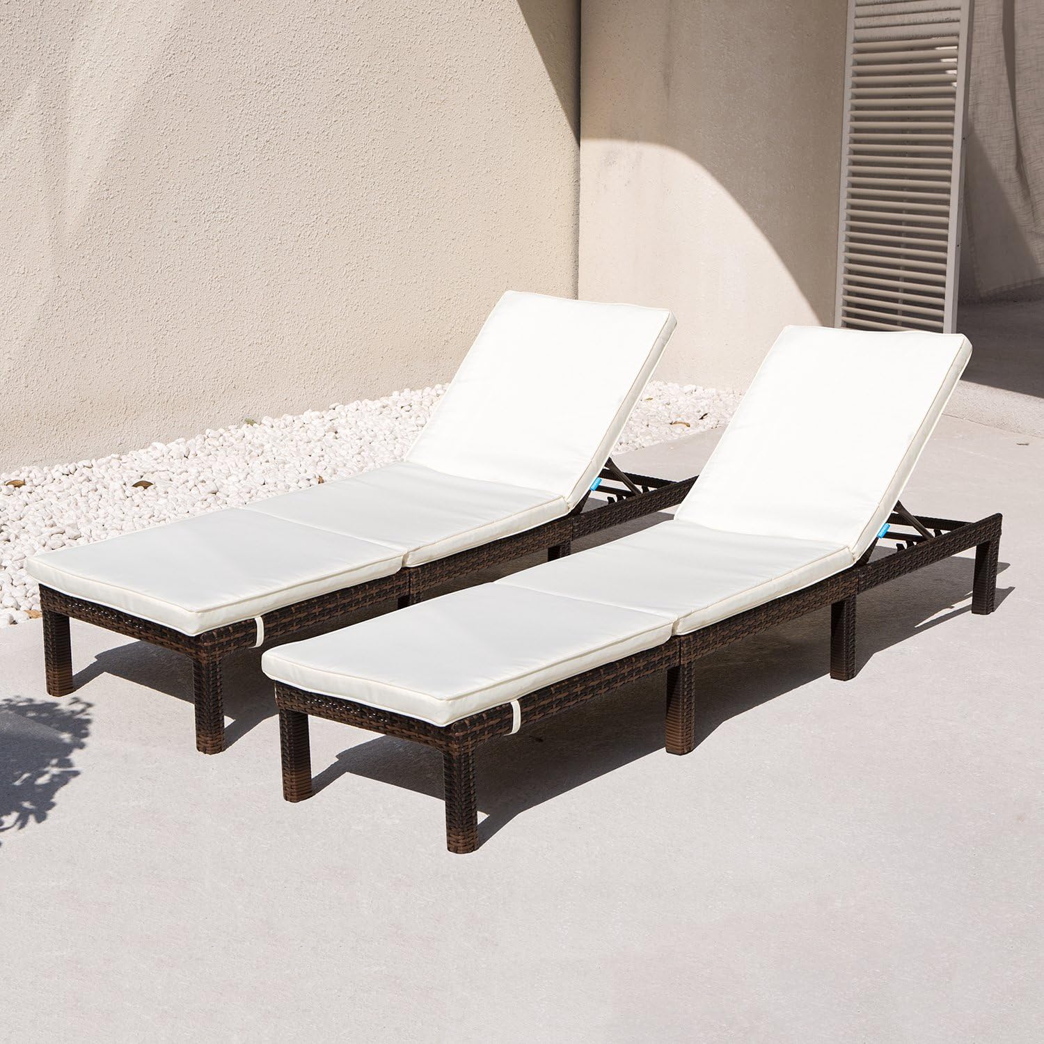 COMHO Patio Chaise Lounge Outdoor Adjustable Wicker Lounge Chairs with Cushions (2 Sets)