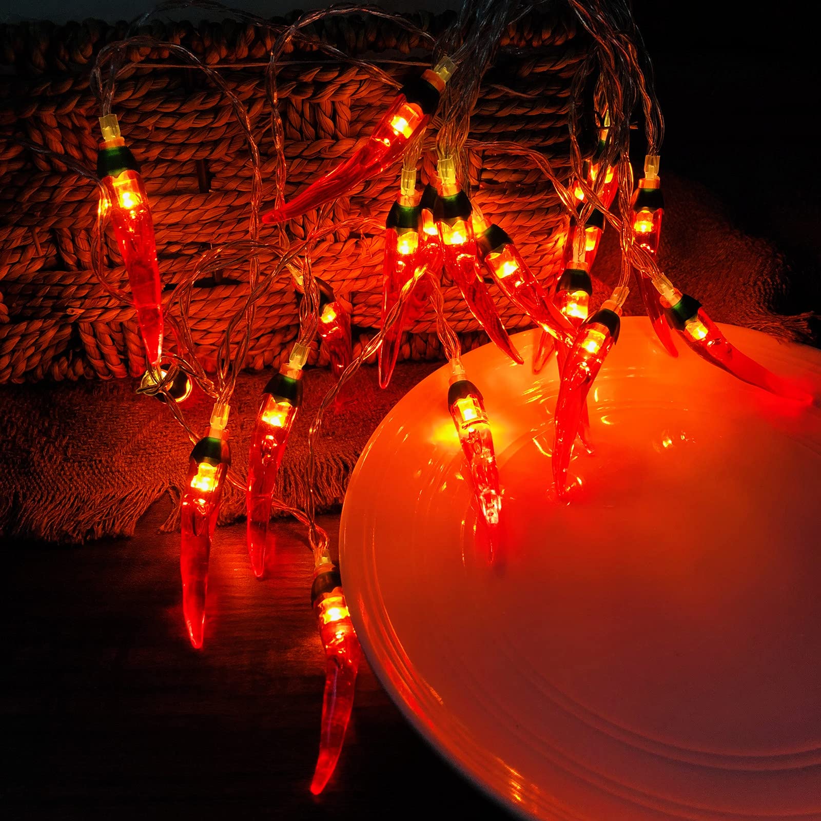 Red Chilli String Lights LED Rope Fairy Light Pepper Lamp Battery Powered Warm White for Christmas Holiday Party Decoration (Red Chili, 6M/40LED)