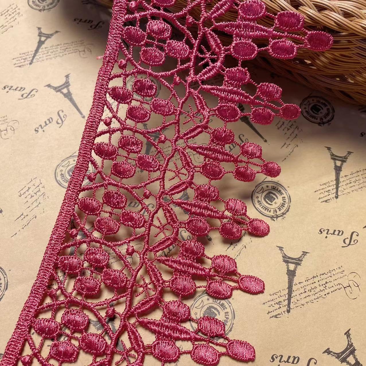 9CM Width Europe Applique Pattern Inelastic Embroidery Lace Trim,Curtain Tablecloth Slipcover Bridal DIY Clothing/Accessories.(2 Yards in one Package) (Red)