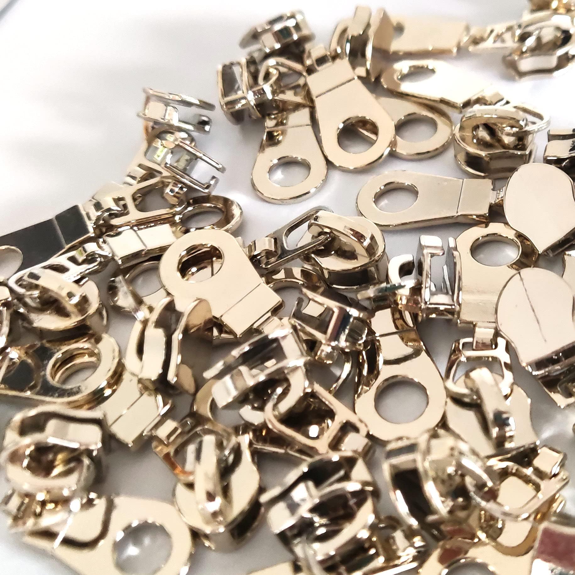 Leekayer 50PCS #5 Light Gold Pulls for Nylon Coil Zippers Metal Zipper Sliders for Jacket Luggage Purses Bags Bulk(Light Gold) Metal Slider for Zipper