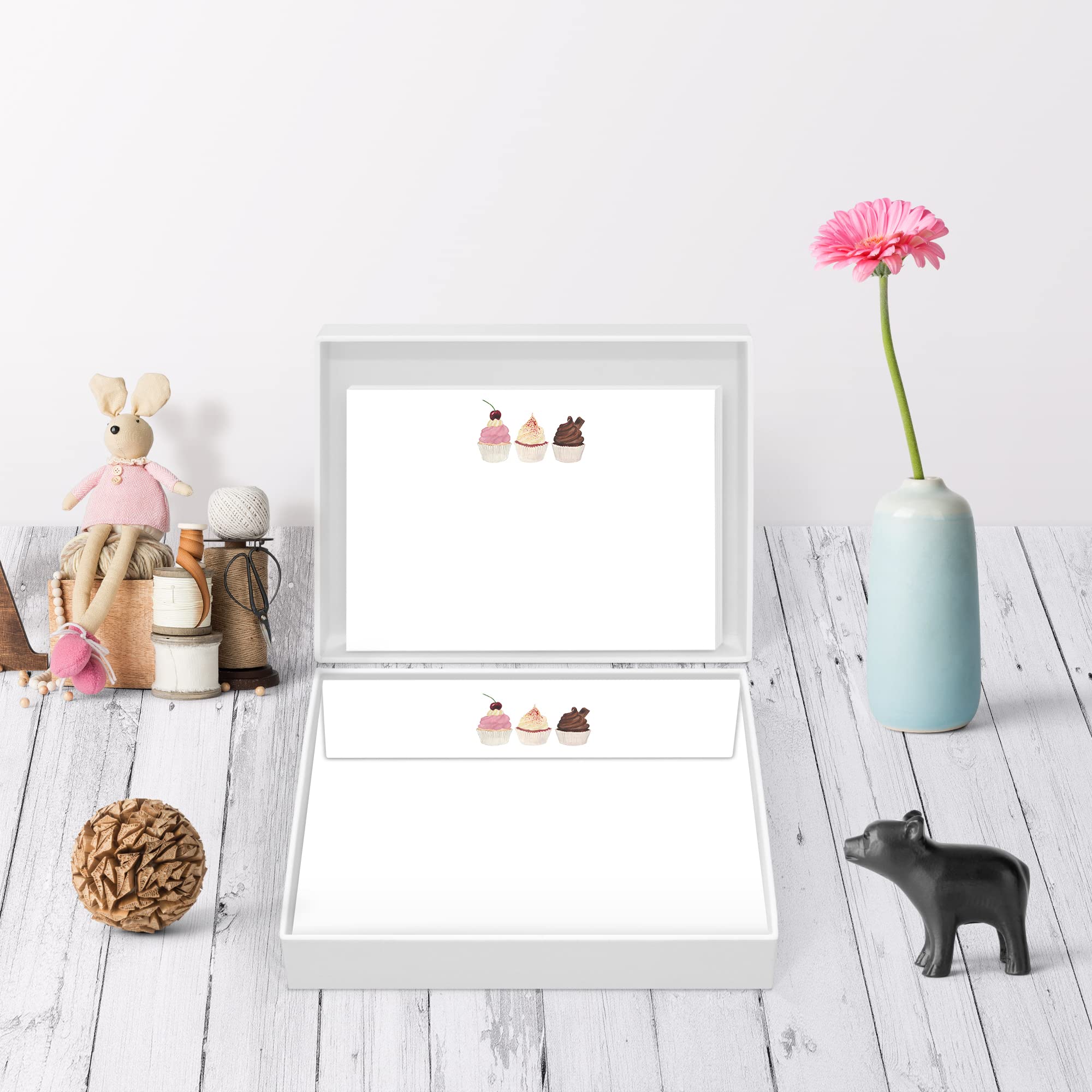 Me Loovely Cupcake Notecard and Envelopes Sets A6 Size Flat Correspondence Note Card Writing Supplies Stationery Set for Writing & Christmas Gifts (Pack of 20)