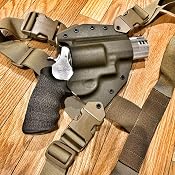 amazon com gunfightersinc kenai chest holster for 460 500 x frame revolvers mas grey coyote right hand gen2 sports outdoors gunfightersinc kenai chest holster for 460 500 x frame revolvers mas grey coyote right hand gen2