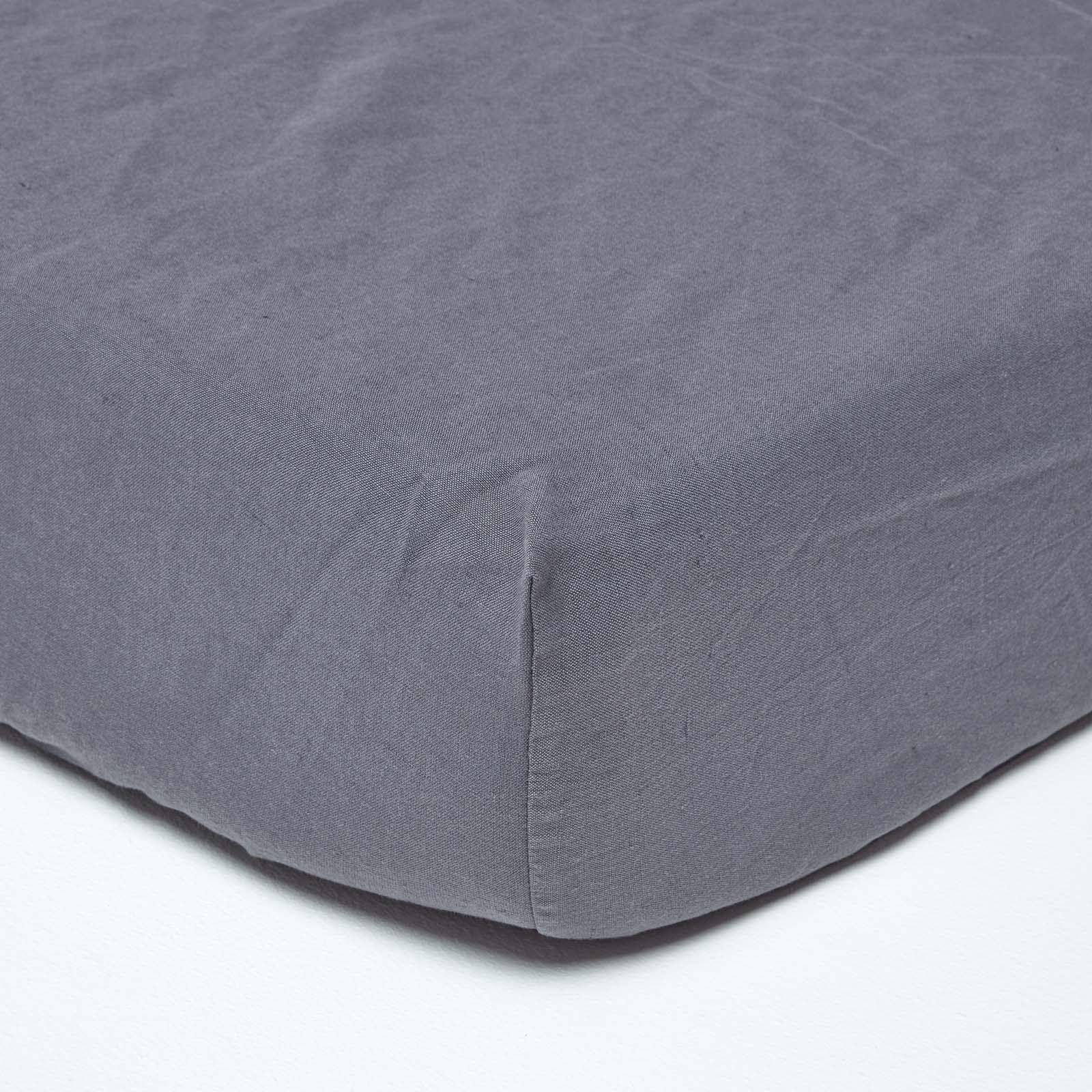 HOMESCAPES Luxury Soft Linen Extra Deep Fitted Sheet Plain Dark Grey Textured Linen Sheet Natural French Flax Fibre Linen & Pure 100% Cotton Blend Charcoal, Super King Size (46 cm Deep)