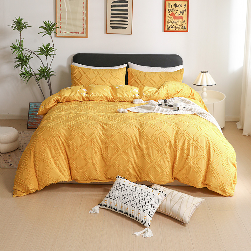 SAIF Embroidery Fabric Duvet Cover Set Soft Brushed Microfiber TC600 Duvet Quilt Comforter Cover Set Lightweight All Seasons Premium Hotel Quality Bedding Set (Super King (260x220cm), Mustard/Yellow)