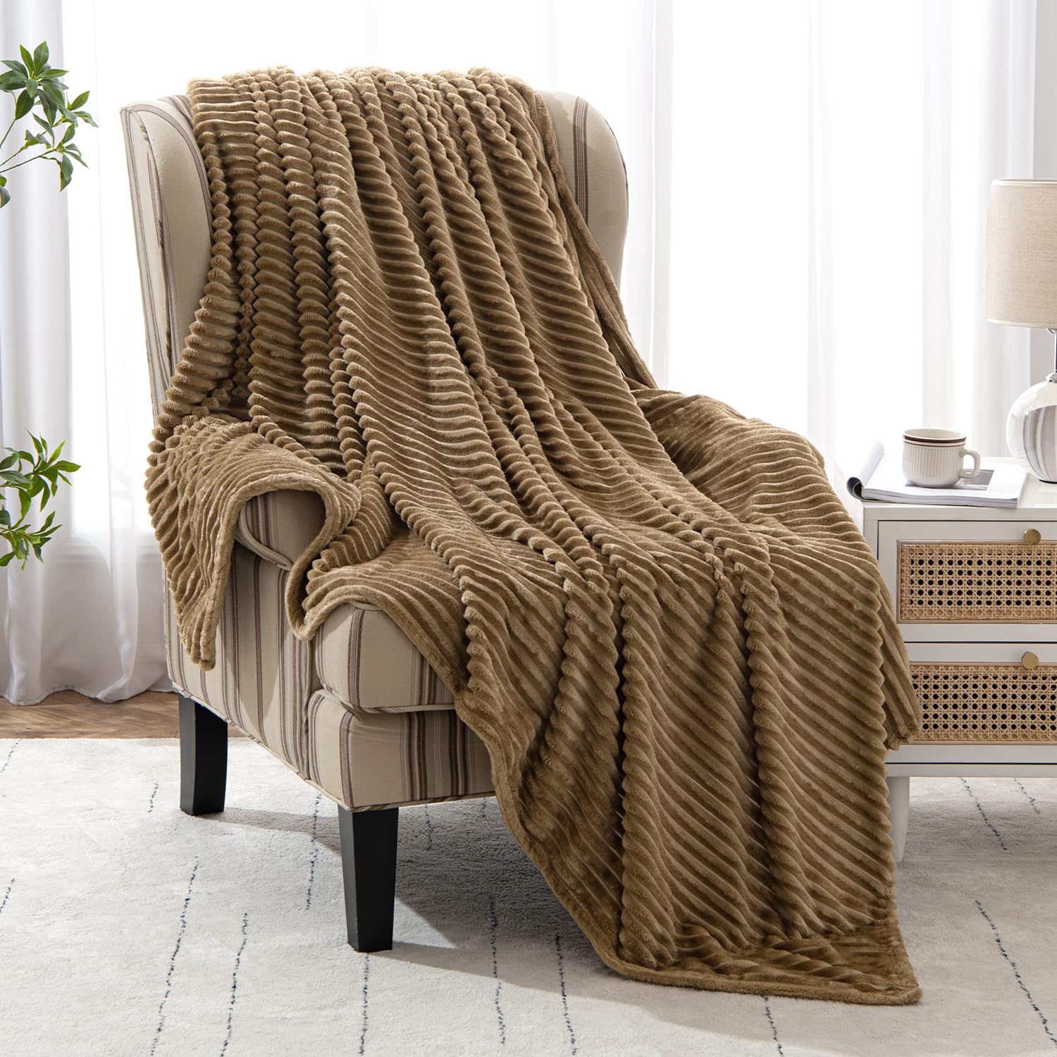 MIULEE Flannel Fleece Throw Blankets Soft Warm Comfortable Throws for Sofa Corduroy Fluffy Blanket Bed Throw for Bedroom Couch Travel Kids Bedroom Accessories 60x80Inch Camel