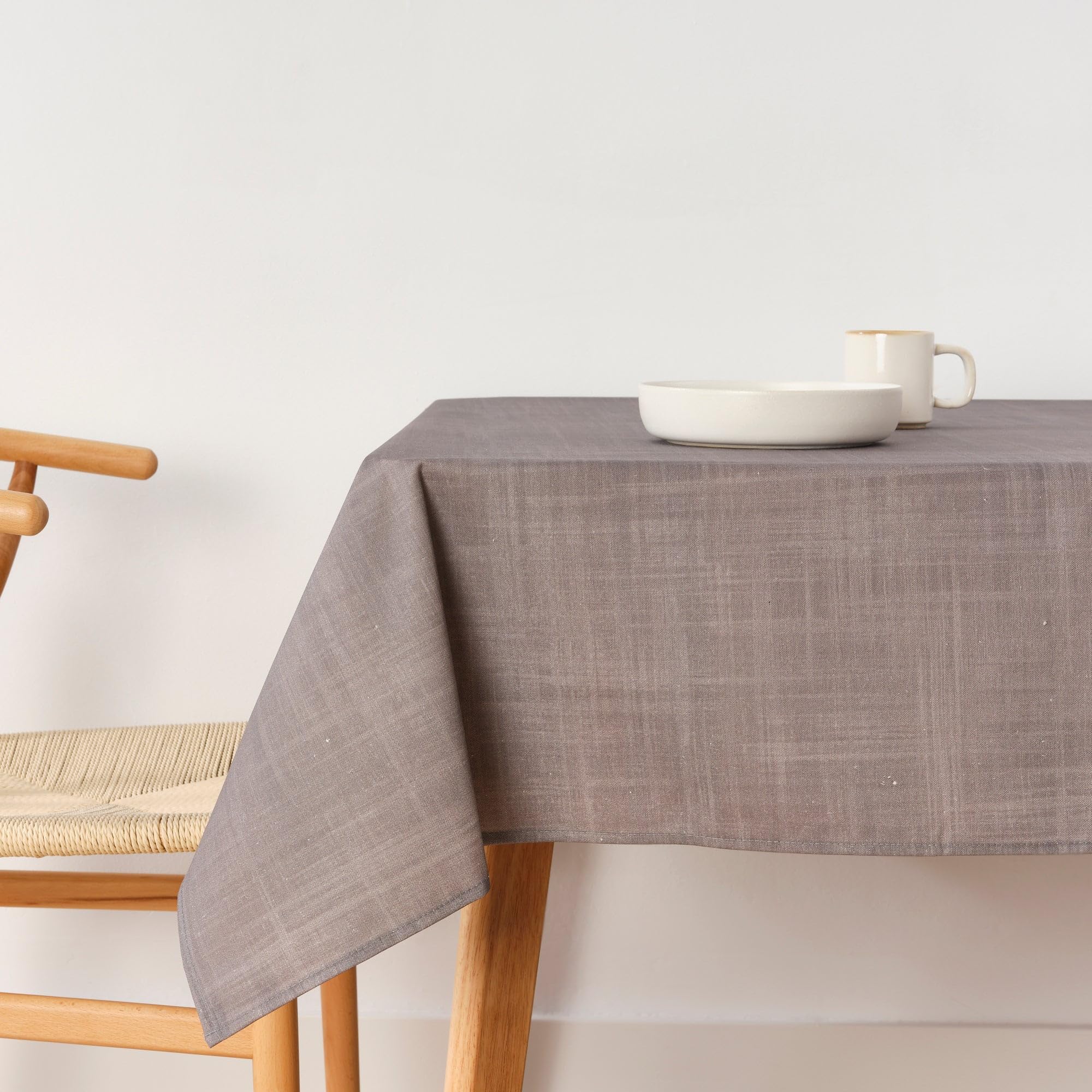 BELUM | Stain Resistant Tablecloth Size 140 x 140 cm - Extra Soft Touch Tablecloth Dark Grey - Tablecloth 100% Made in Spain Fabric 100% Organic Cotton - Plain Model Tablecloth