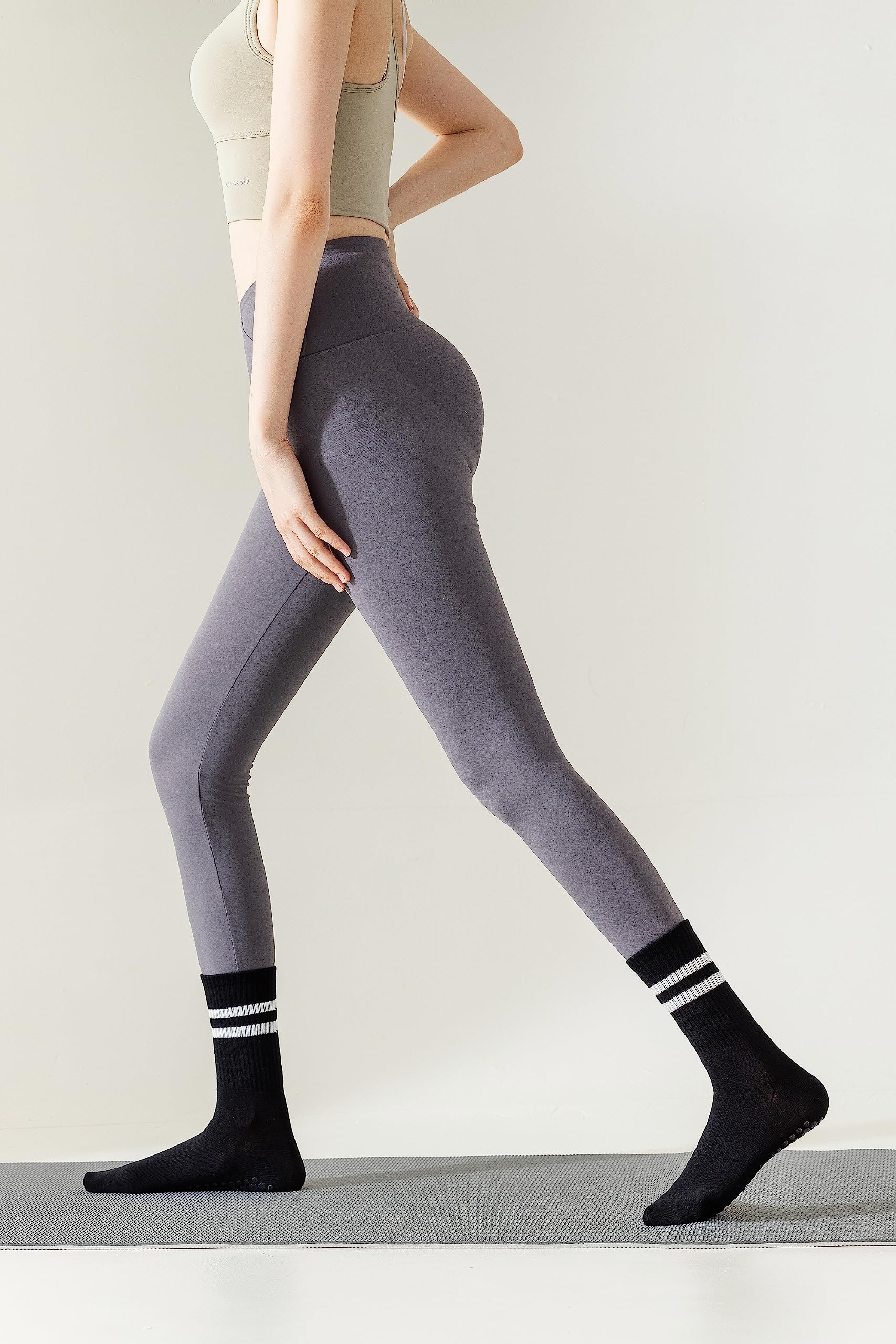 Irisbear Womens Pilates Socks with Grips Non Slip Yoga Socks Barre Gym Athletic Grippy Socks for Women