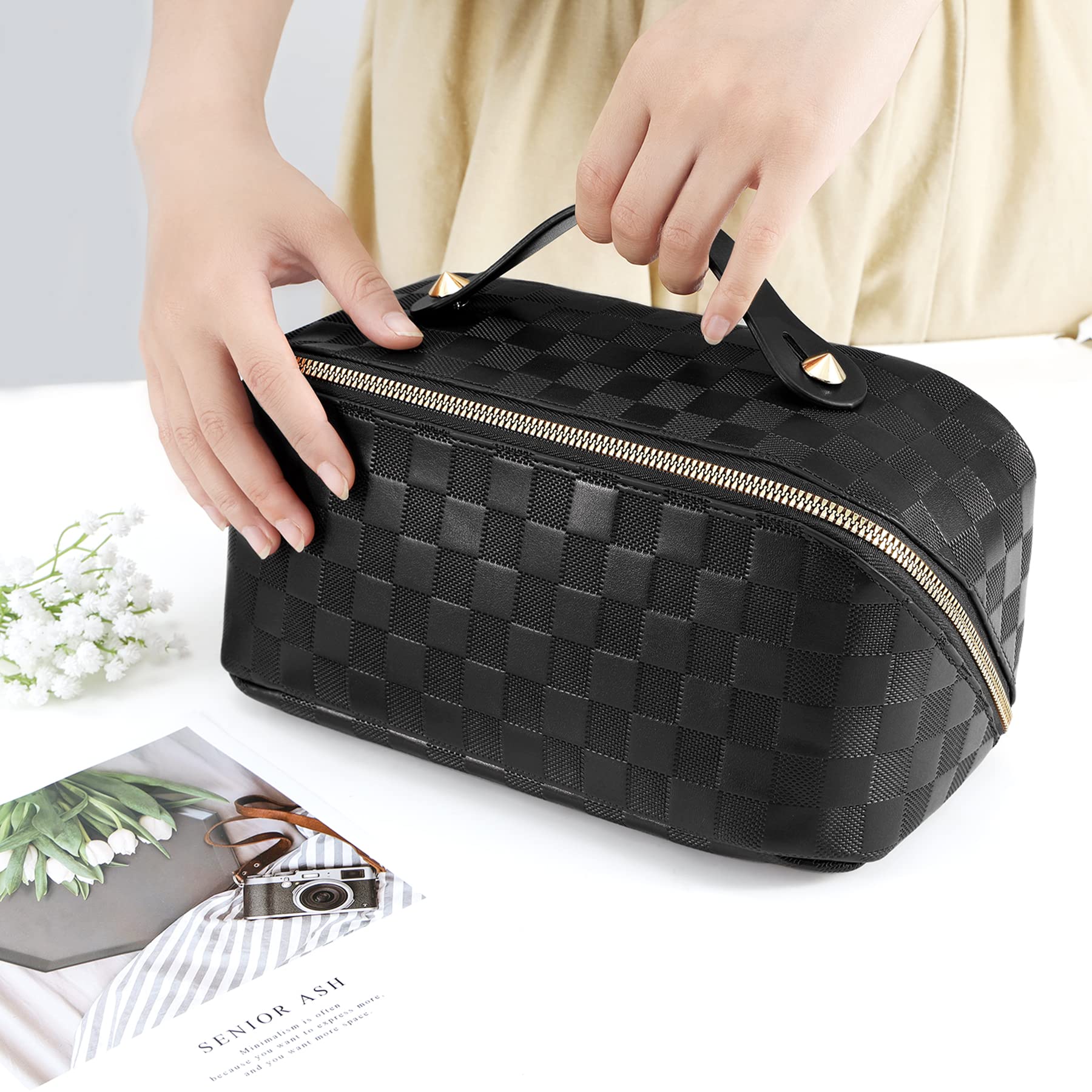 ALEXTINA Large Capacity Travel Cosmetic Bag - Portable Makeup Bags for Women Waterproof PU Leather Checkered Makeup Organizer Bag with Dividers and Handle,Toiletry Bag for Cosmetics