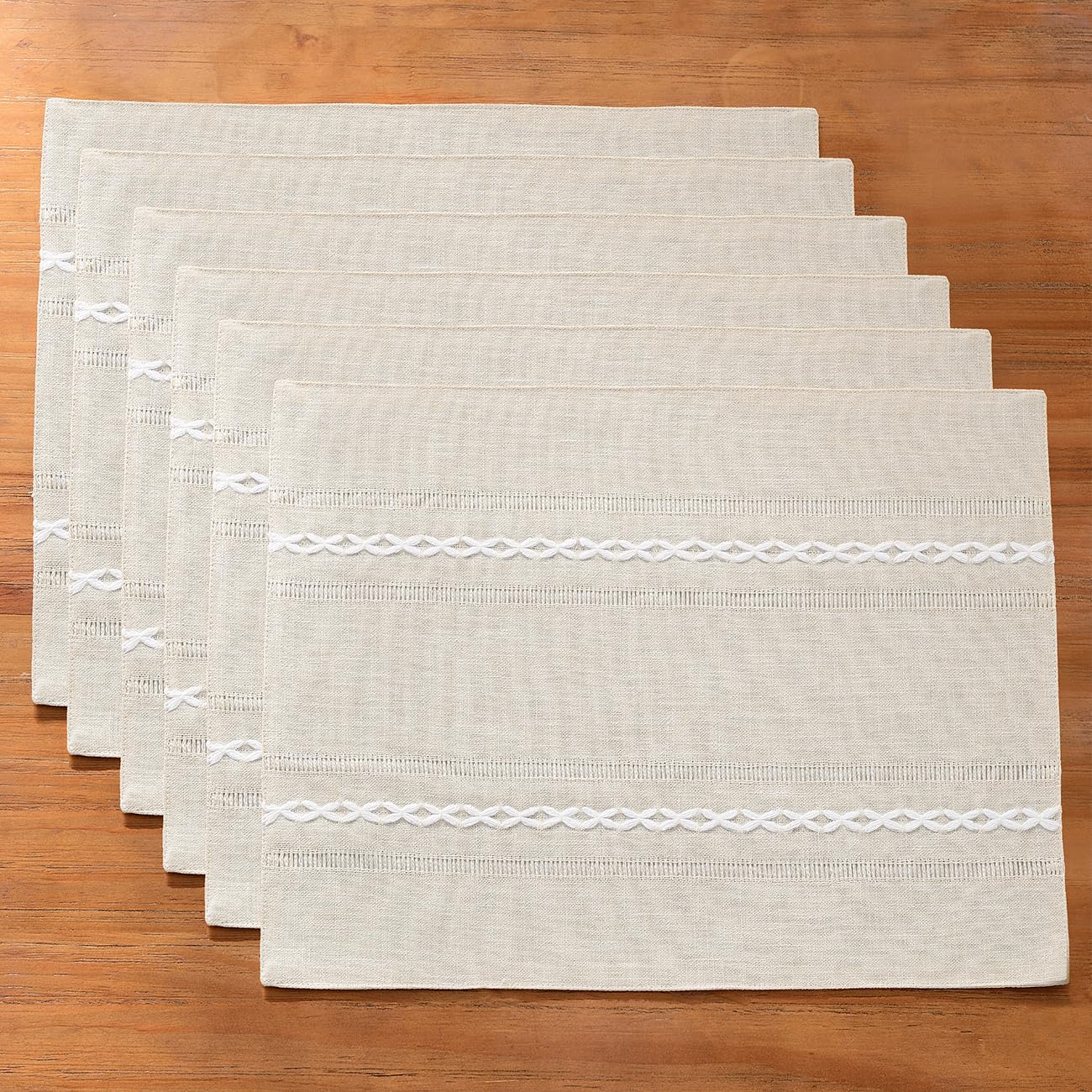 Wracra Beige Placemats Washable Set of 6, 30 x 45 cm Fabric Table Placemats, Cotton Linen Hemstitch Place Mats for Table, Kitchen, Dinning (Beige)