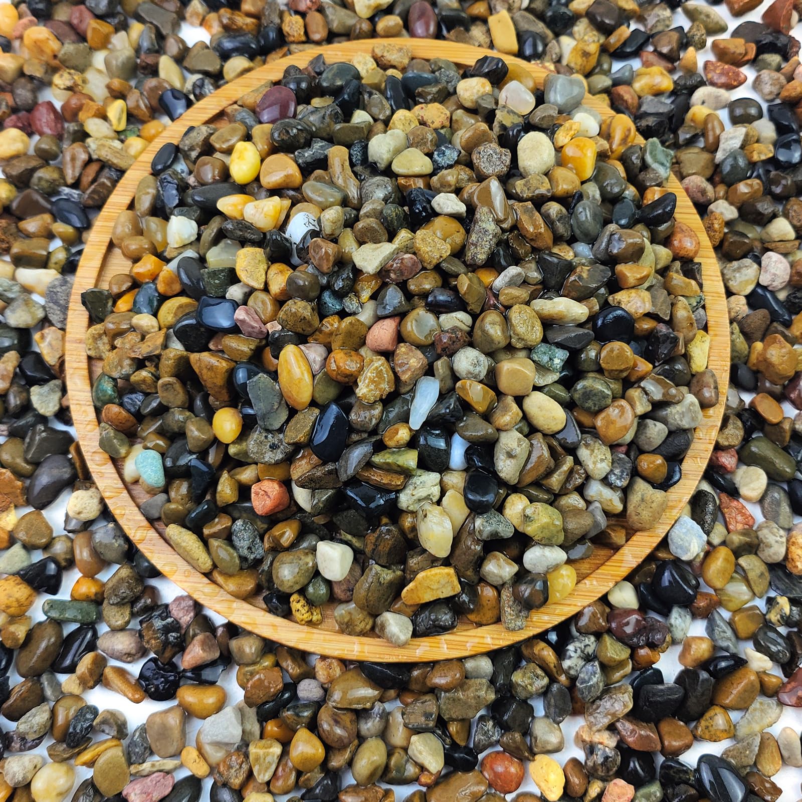 FANTIAN 4 lbs Fish Tank Gravel, Natural 4-8 mm Aquarium Rocks, Decorative Pea Gravel Pebbles for Gravel Succulent Plant Pots Garden and Soil Cover