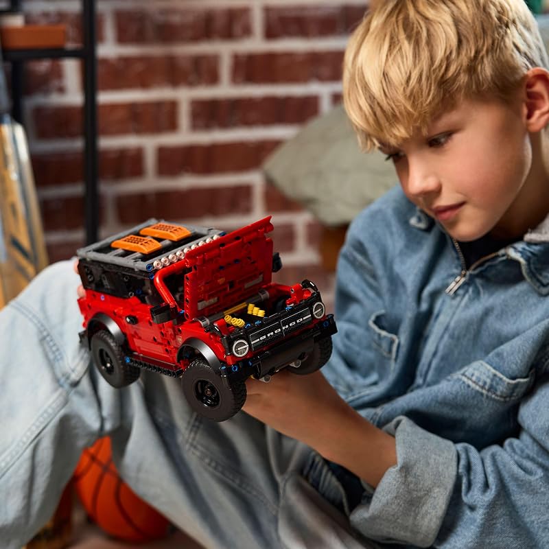 Technic Ford Bronco Offroader 42213 — Foto 8 von 8