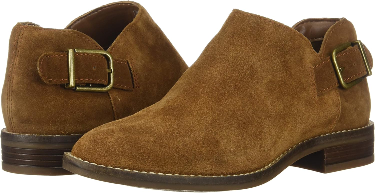 clarks camzin pull women's ankle boots