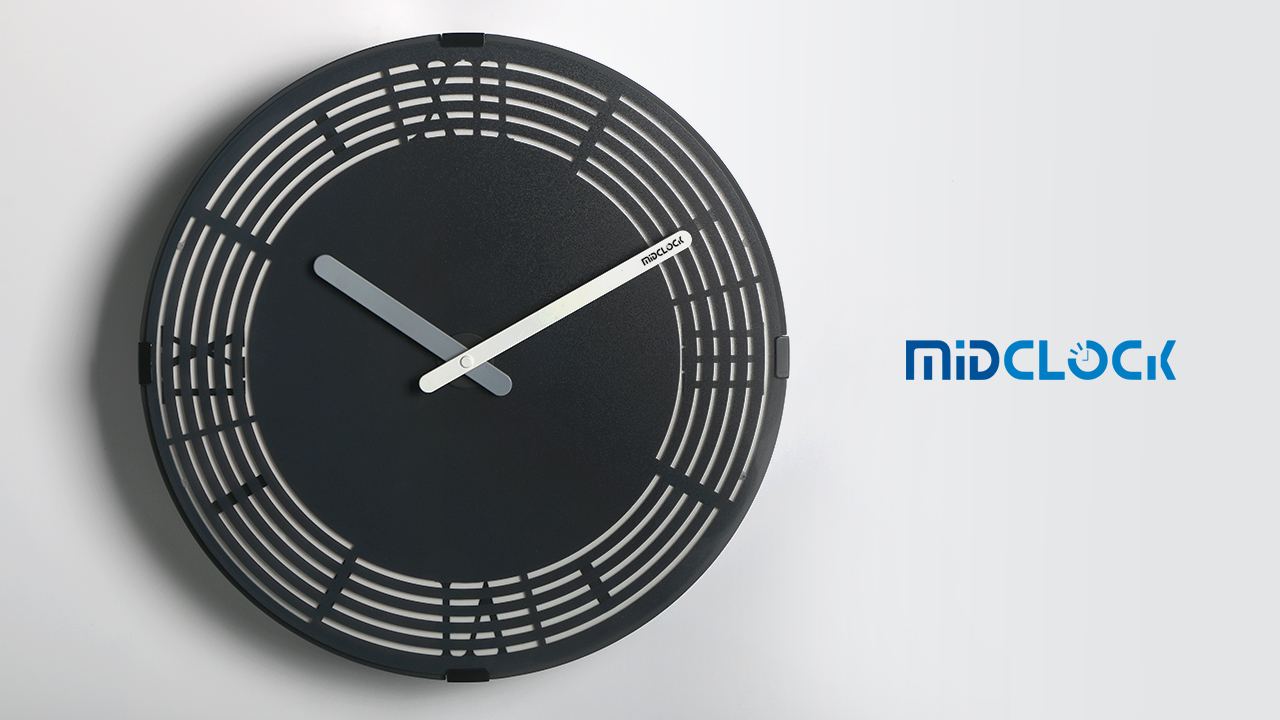 Часы настенные медь. Move clock. Woodandroot часы настенные. Инскриптион часы. Часы настенные с подвижным механизмом.