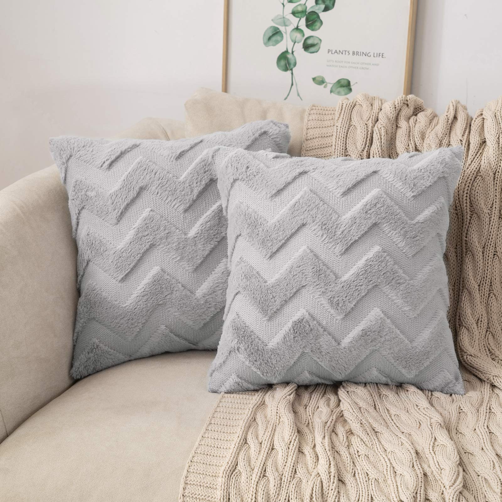 MIULEE Set of 2 Cushion Covers in Artificial Wool and Polyester Polyline Pattern Decorative Soft Smooth Comfortable Pillowcase for Living Room Bedroom Sofa 45 x 45 cm Light Grey