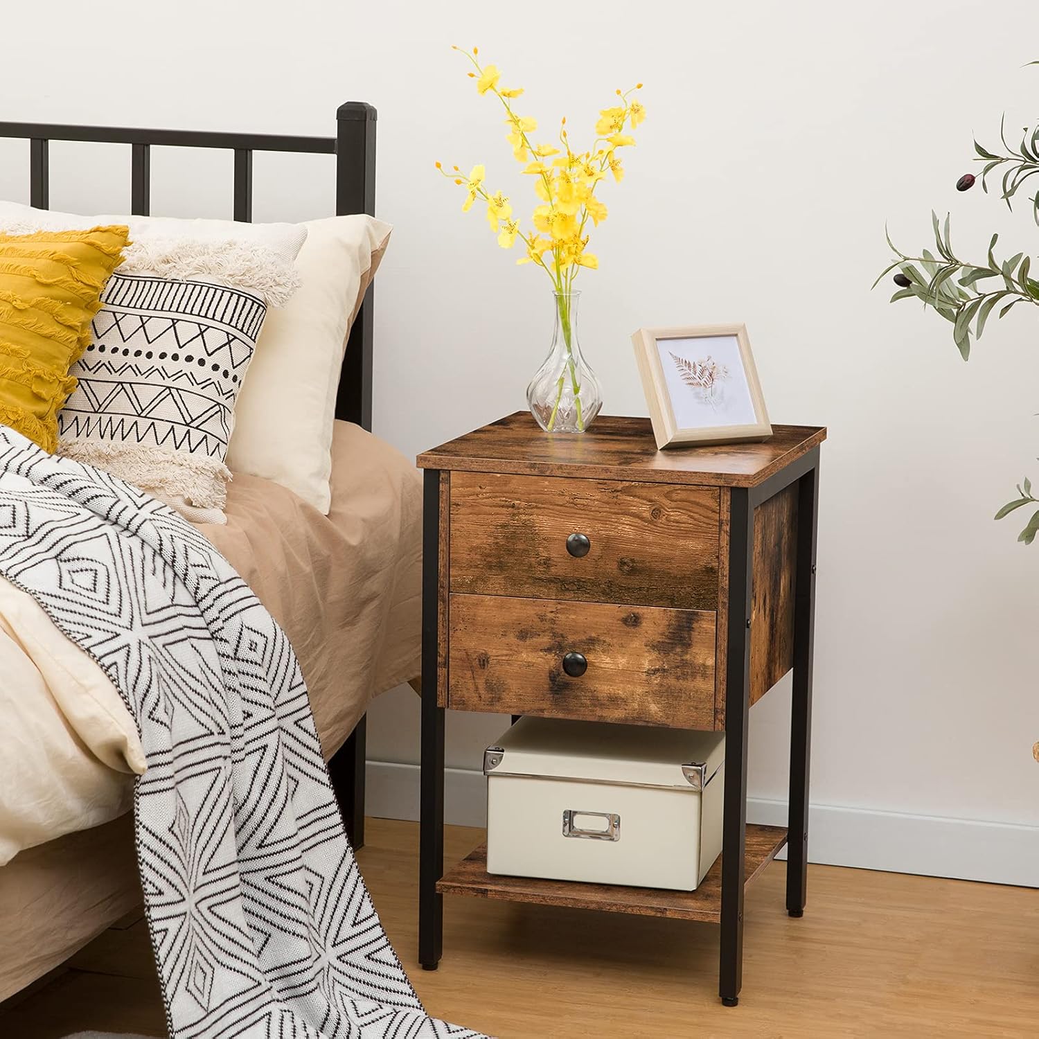 HOOBRO Nightstand with 2 Drawers and Open Shelf, Industrial Square End Table for Storage, Bedside Table in Living Room, Bedroom, Easy Assembly, Wooden Look with Metal Frame, Rustic Brown BF47BZ01: Home & Kitchen