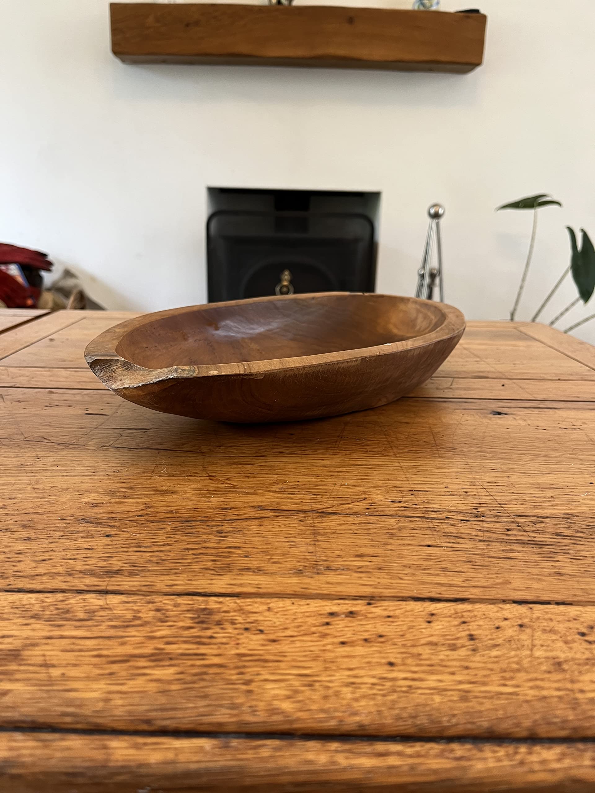 F&G Supplies Delightful Contemporary Long Rustic Wooden Serving or Display Bowls Carved from The Roots of Giant Teak Trees (Medium)