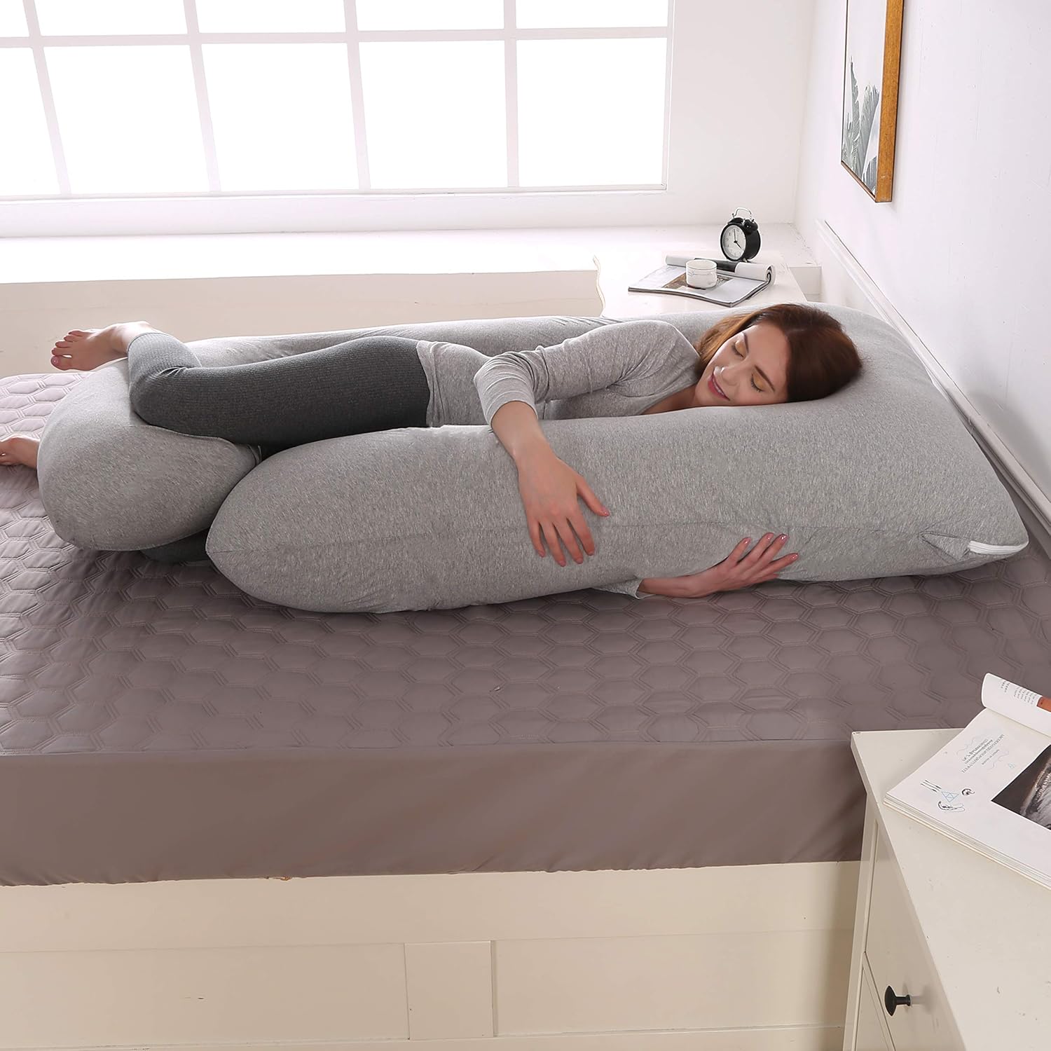BATTOP Pregnancy Pillow Full Body Maternity Pillow for Pregnant Women with Washable Cover Pregnancy Pillow for Back Belly Hips Legs (Light Grey): Kitchen & Dining