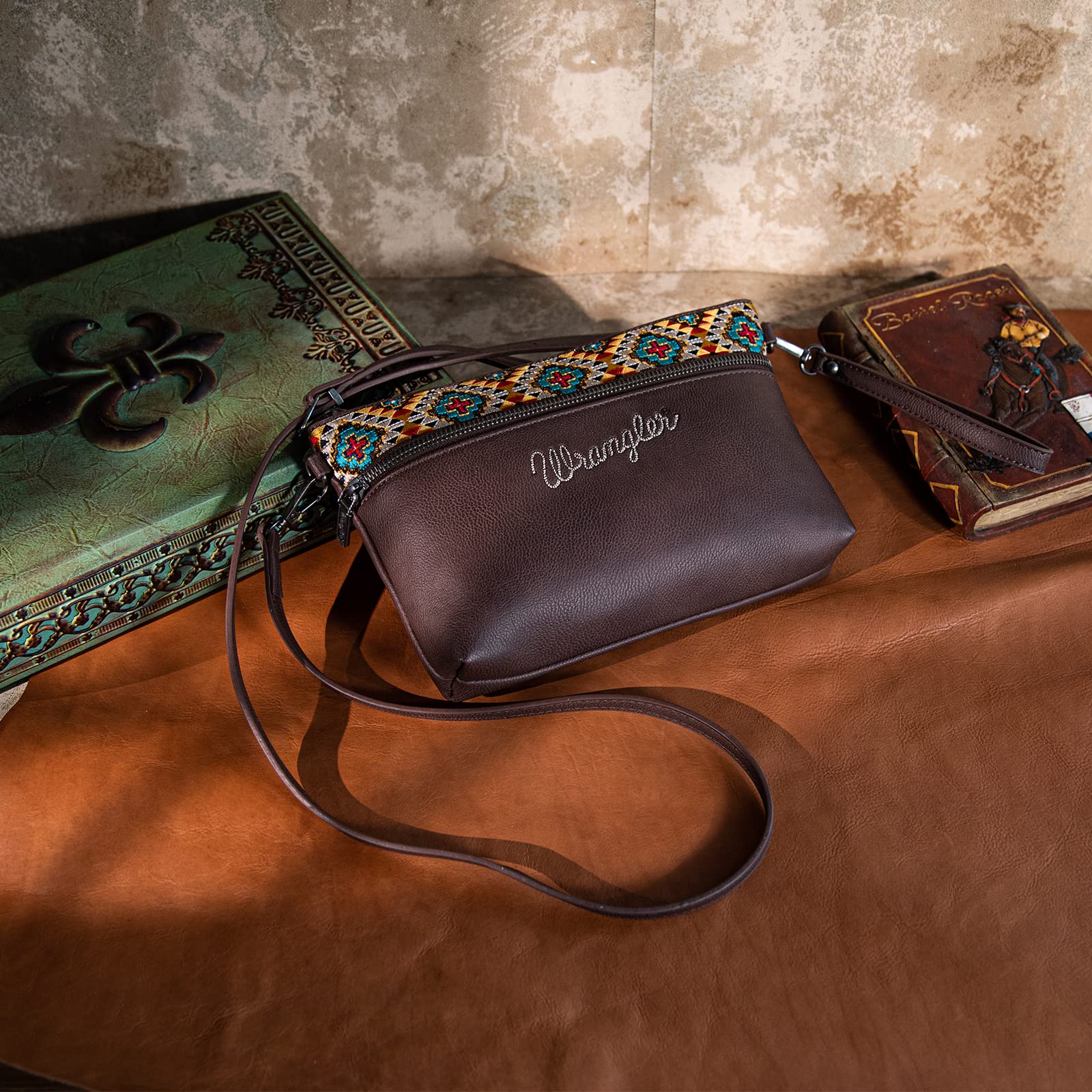 Condition photo showing New/Like New for wrangler clutch wristlet purse western crossbody bags embroidered wallet for women cell phone purse,