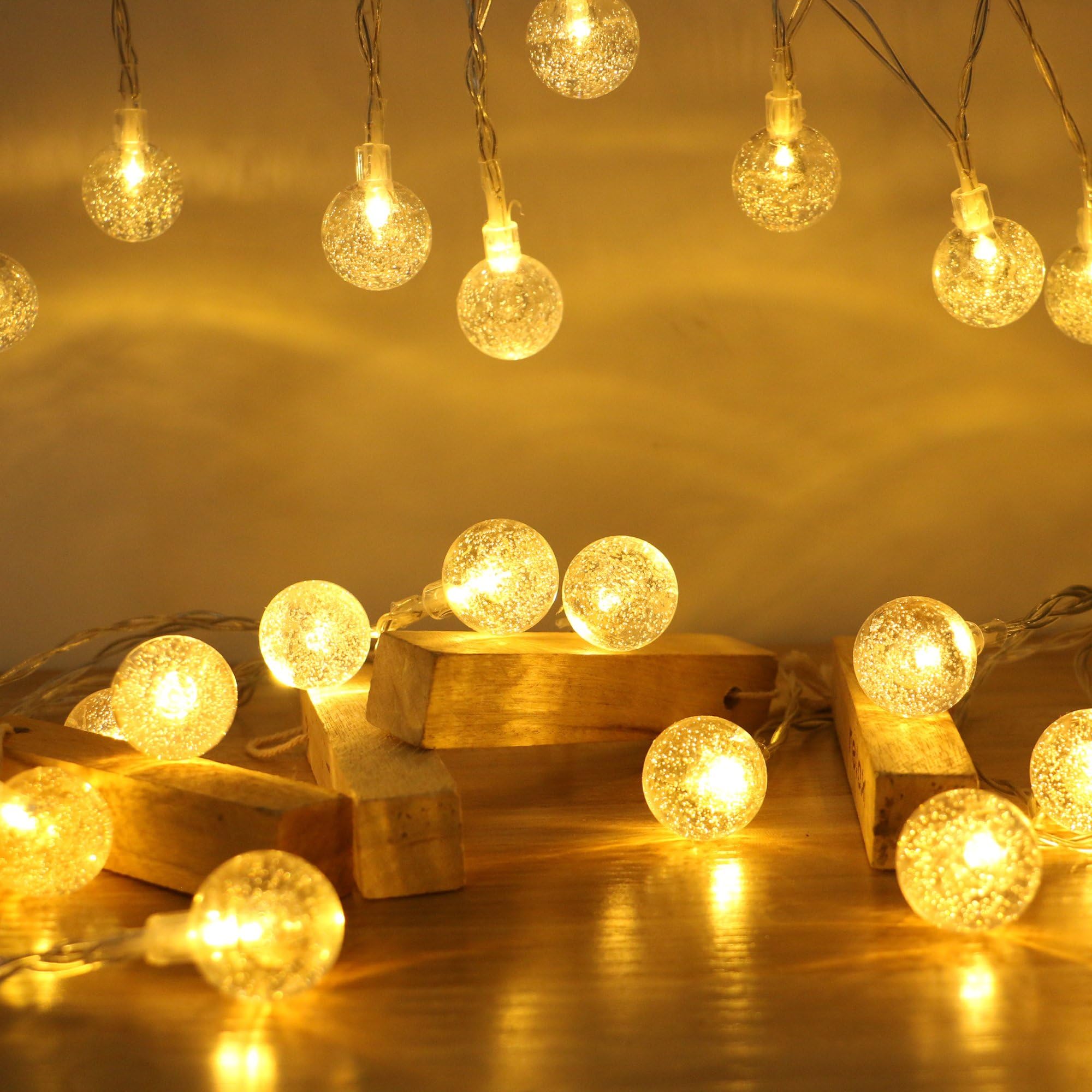 Naturous Globe String Lights, Crystal String Lights 30 LED Decorative Starry Lights Battery Operated(20ft/6m, 2700K Warm White)