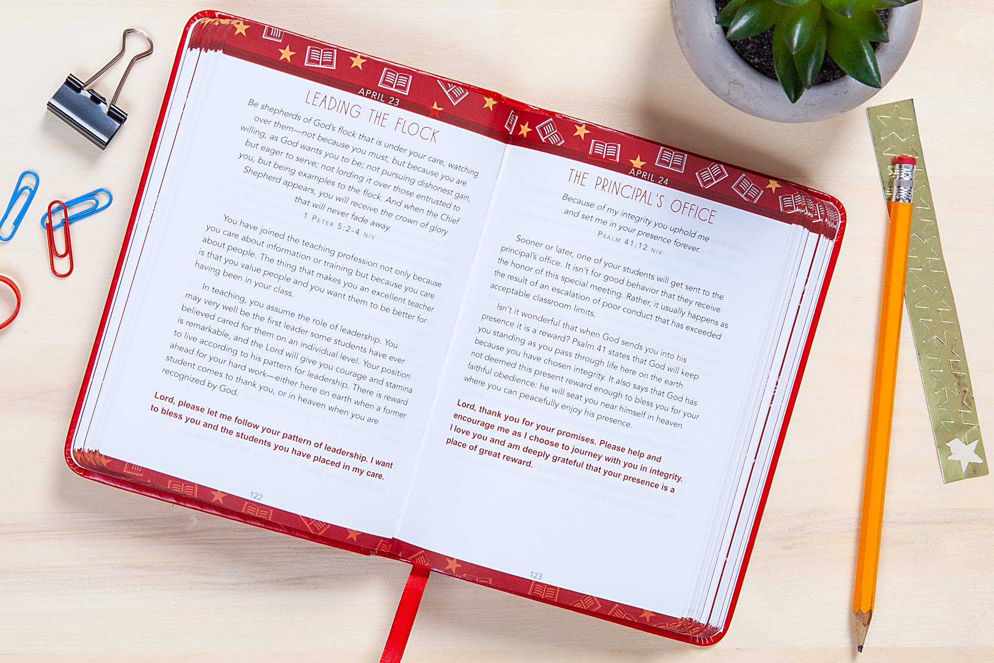 A Little God Time for Teachers: 365 Daily Devotions (Faux Leather Gift Edition) – An Inspirational Daily Devotional Book, Perfect for a Teacher Gift A Little God Time for Teachers: 365 Daily Devotions (Faux Leather Gift Edition) – An Inspirational Daily Devotional Book, Perfect for a Teacher Gift Imitation Leather