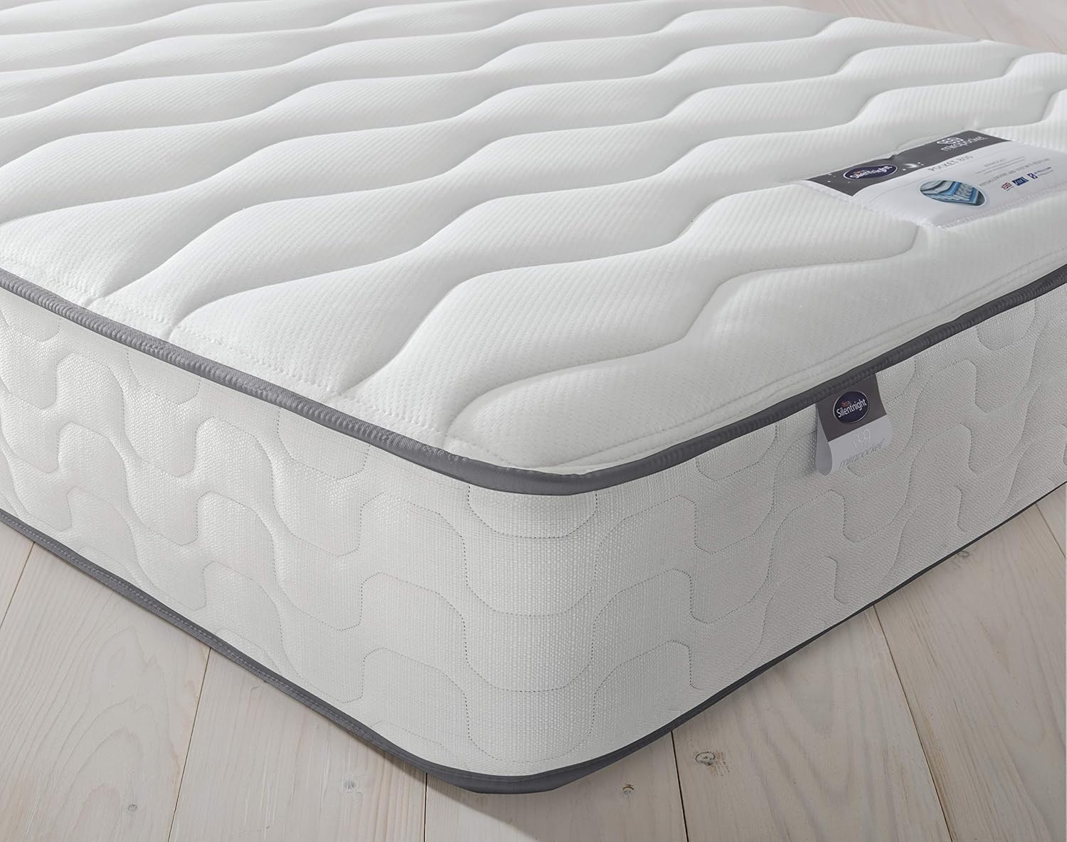 Silentnight 800 Eco Comfort Mattress Medium Double BigaMart