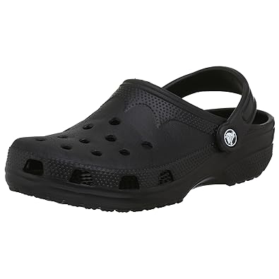 Customize Your Pair Of Crocs Using Appropriate Types Of Paint