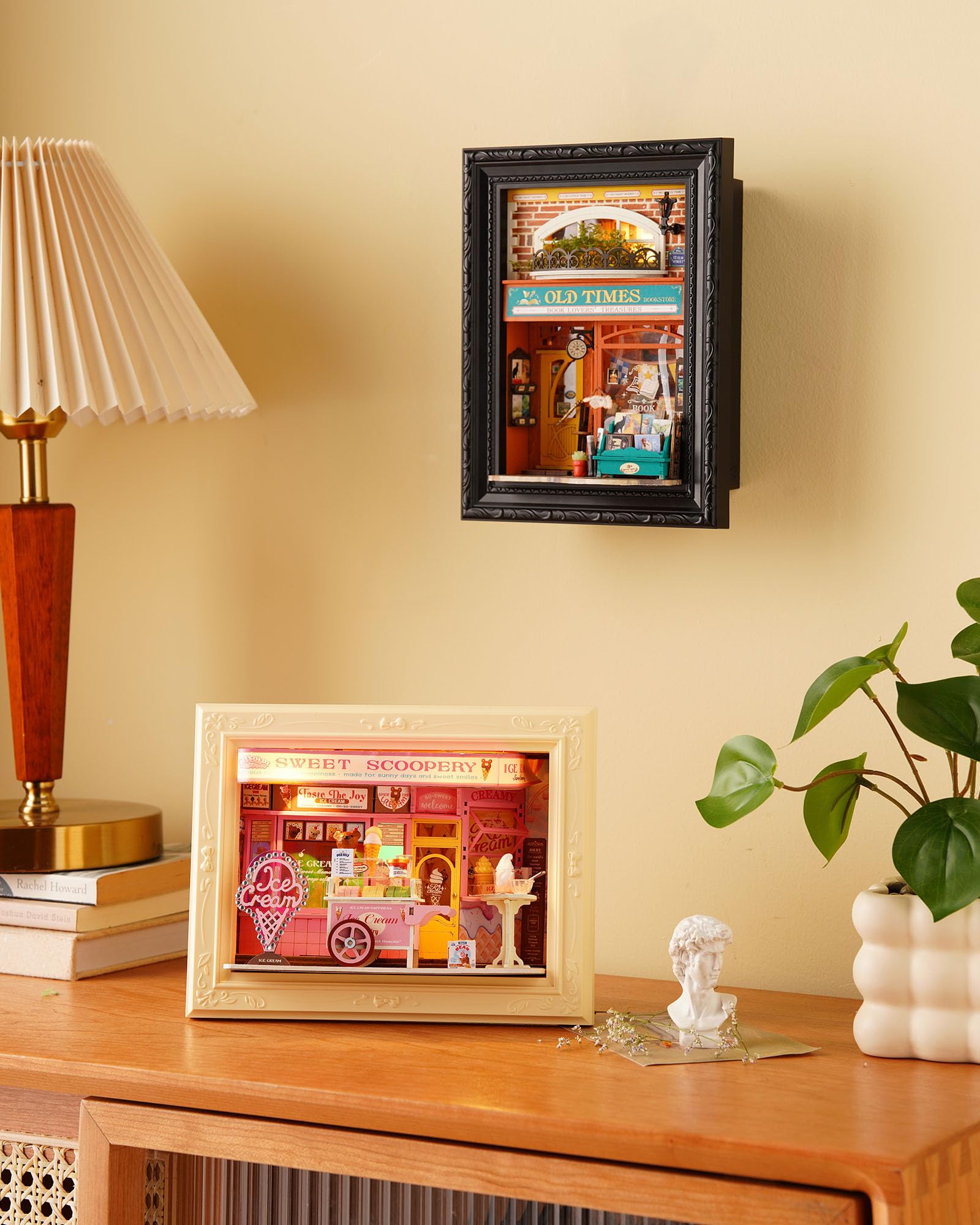 Rolife DIY Miniatur Haus für Erwachsene Wandhängbares Miniatur Puppenhaus mit LED Lichtern Wohnkultur 3D Puzzle Kreatives Geschenk für Erwachsene (Alte Buchhandlung) 8