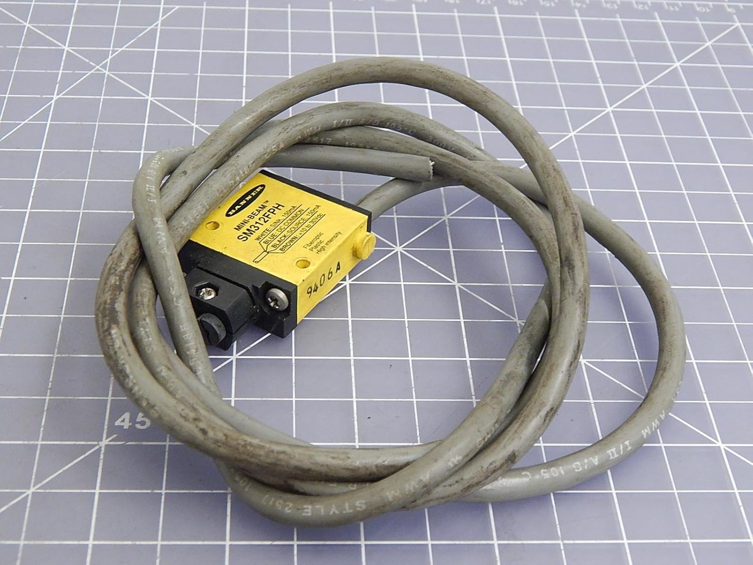 Banner Sm312fph 26986 Photoelectric Mieam Visible Red Hipower