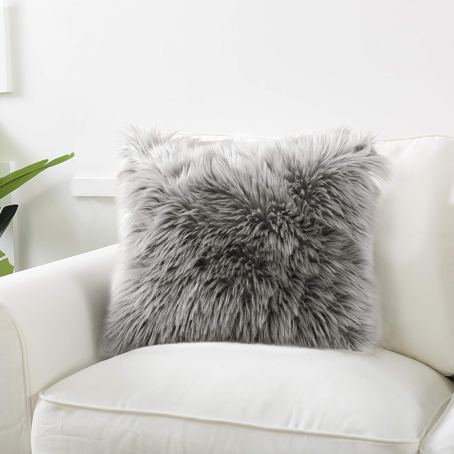 Reafort High Pile Super Soft Faux Fur Sheepskin Long Hair
