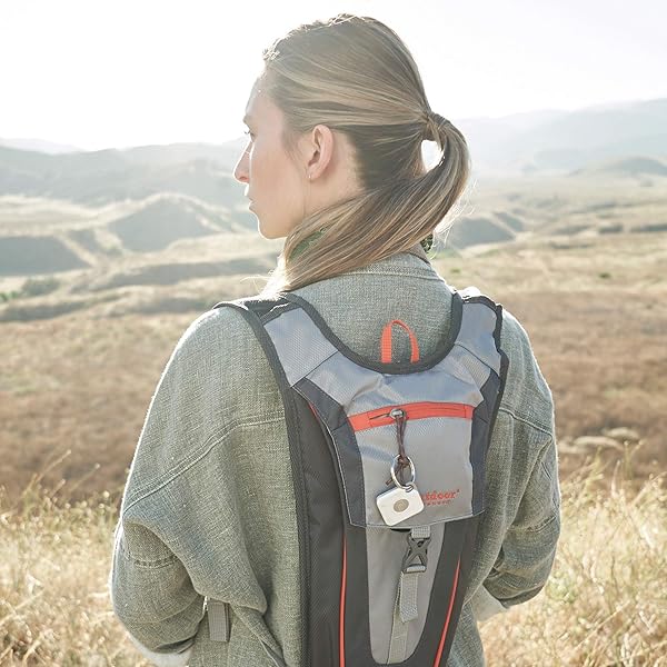 Tile Pro 2020 buscador objetos Bluetooth Pack de 2 negroblanco Radio bsqueda 120m batera 2 aos compatible con Alexa Google Smart Home iOS Android Busca llaves mandos a distancia y ms