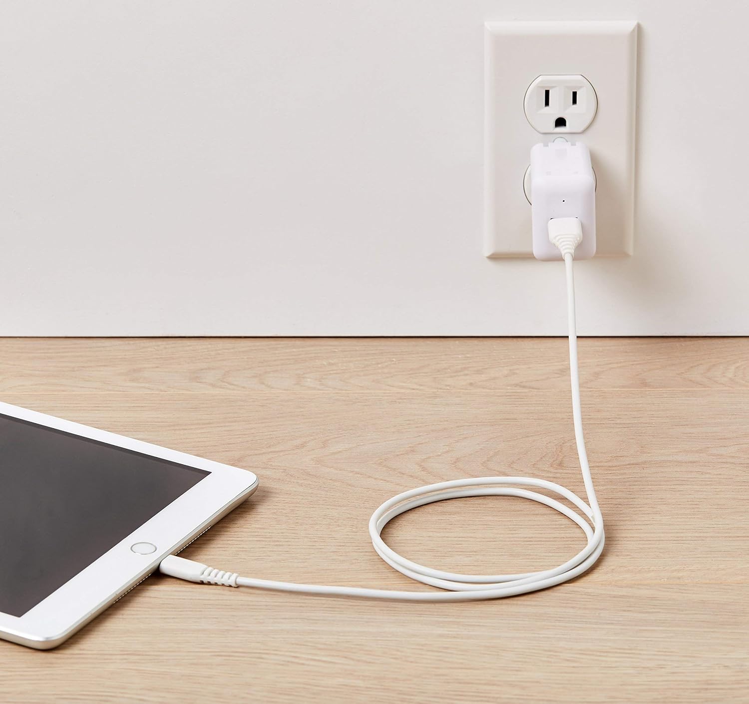 Basics MFi-Certified Lightning to USB A Cable for Apple iPhone and iPad - 3 Feet (0.9 Meters) - White