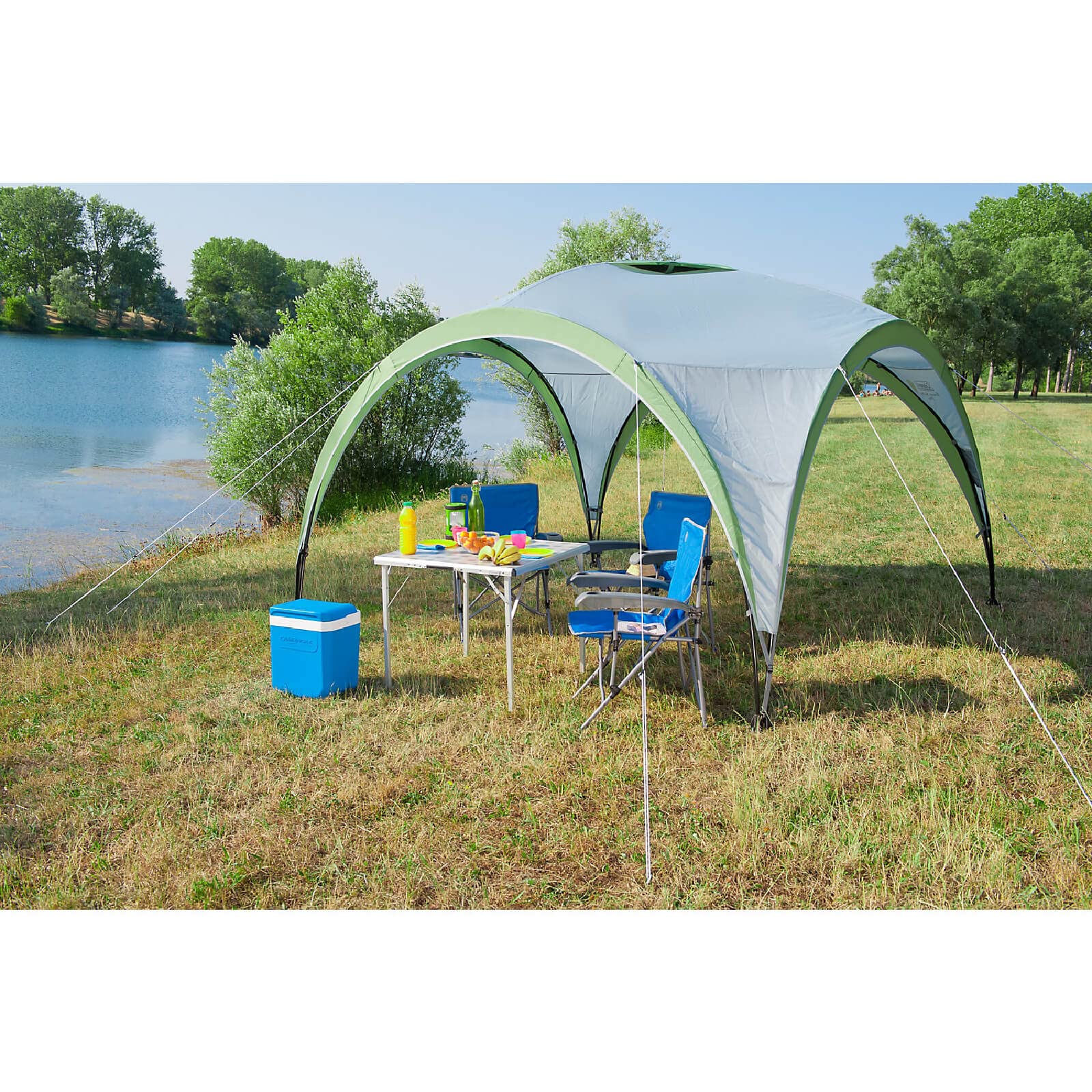 Coleman Event Shelter Pro XL 4.5 x 4.5m 2